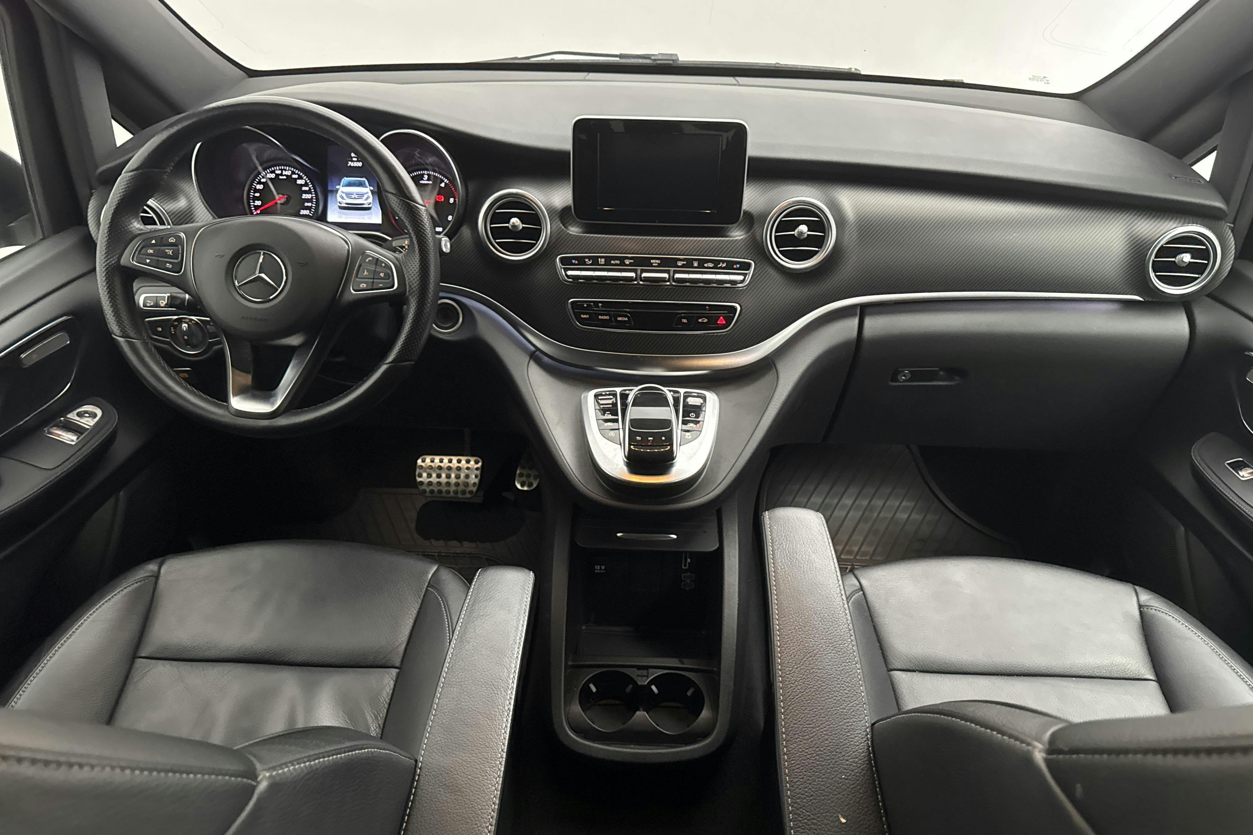 Mercedes V 250d 4MATIC W447 (190hk) - 7 650 mil - Automat - svart - 2017