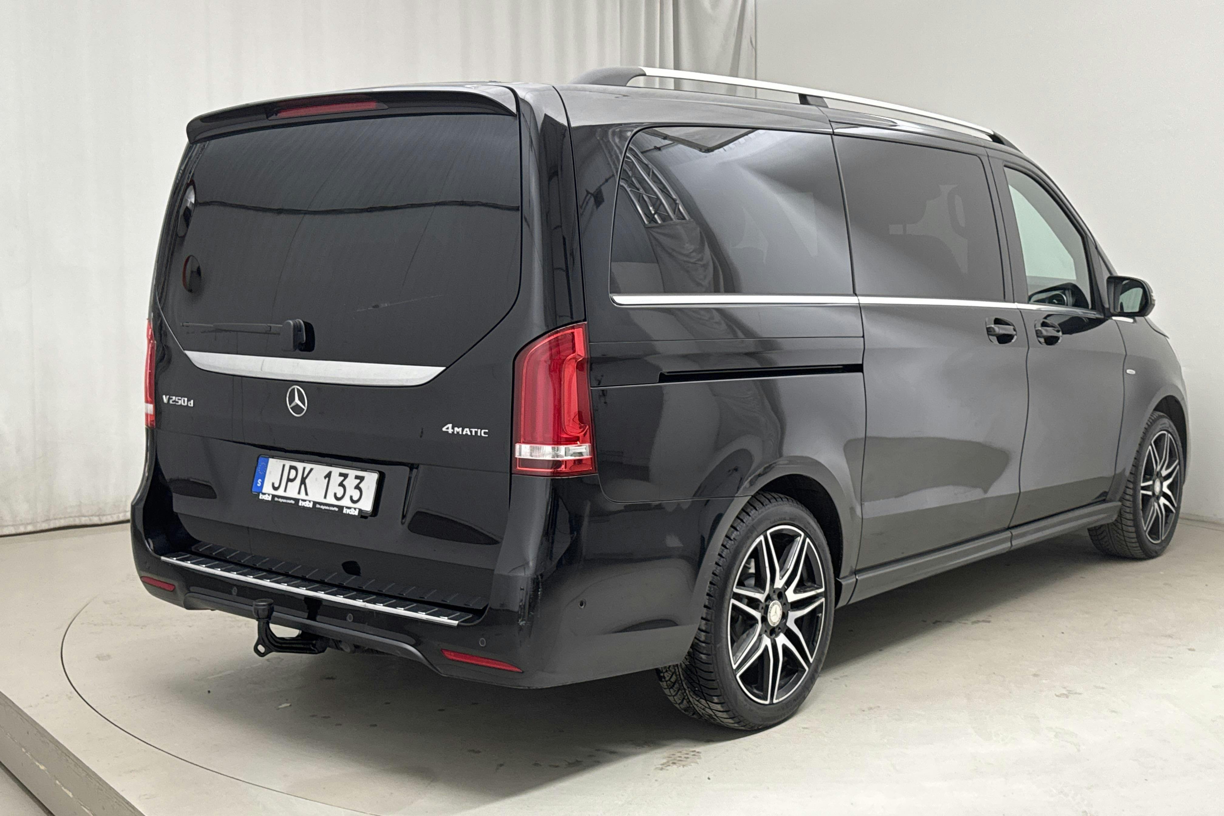 Mercedes V 250d 4MATIC W447 (190hk) - 7 650 mil - Automat - svart - 2017