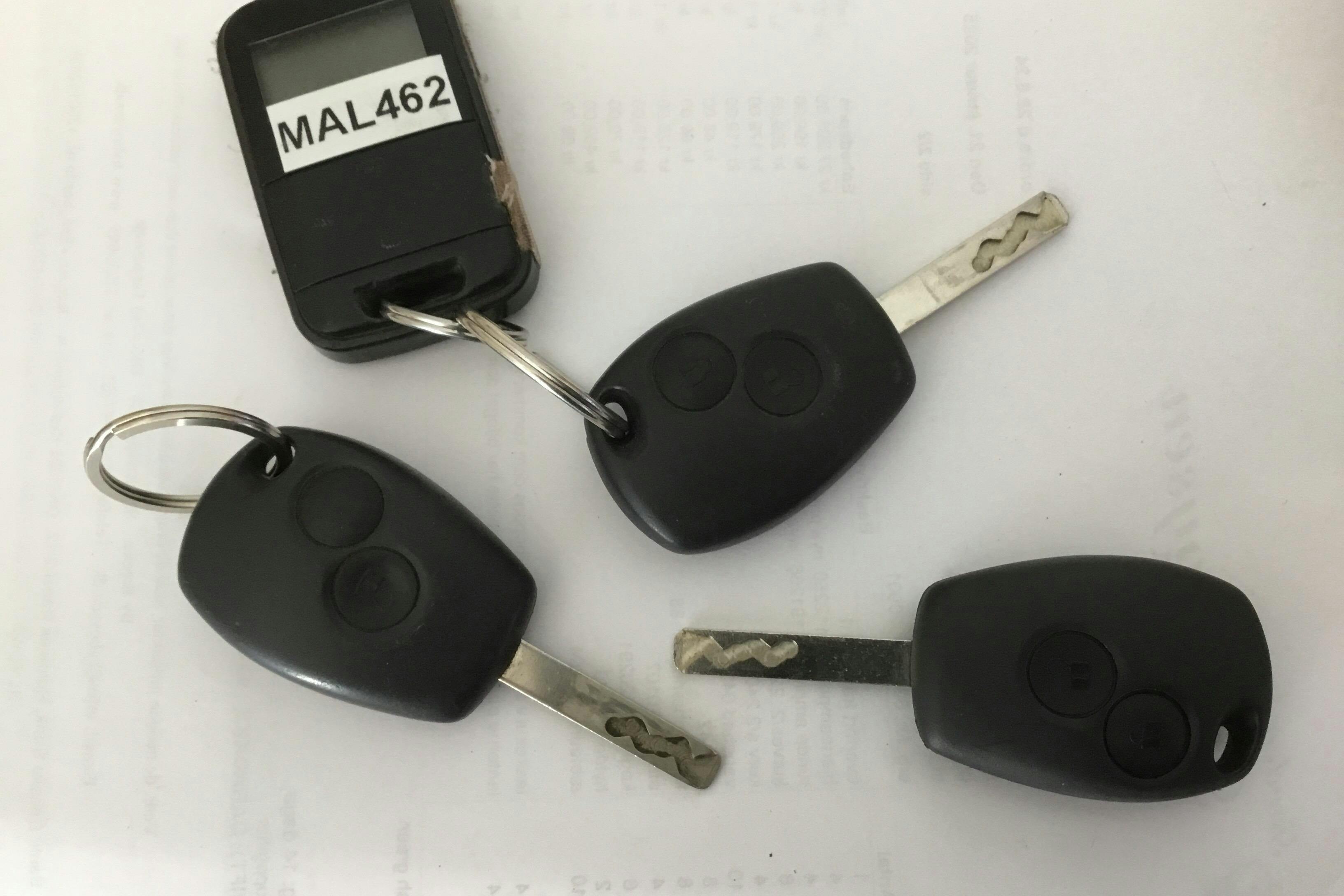 Renault Trafic 1.6 dCi Skåp (120hk) - 18 314 mil - Manuell - vit - 2016