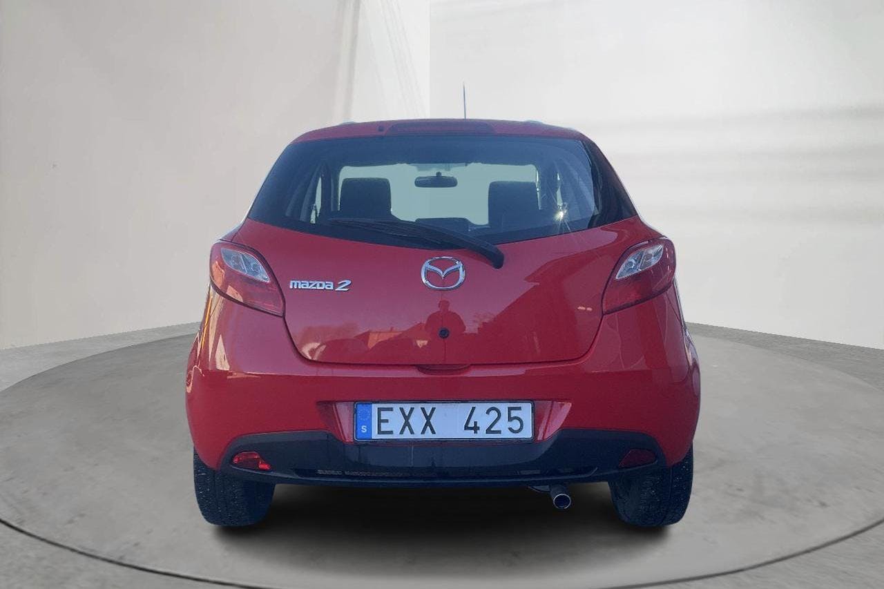 Mazda 2 1.3 5dr (75hk) - 4 268 mil - Manuell - röd - 2010