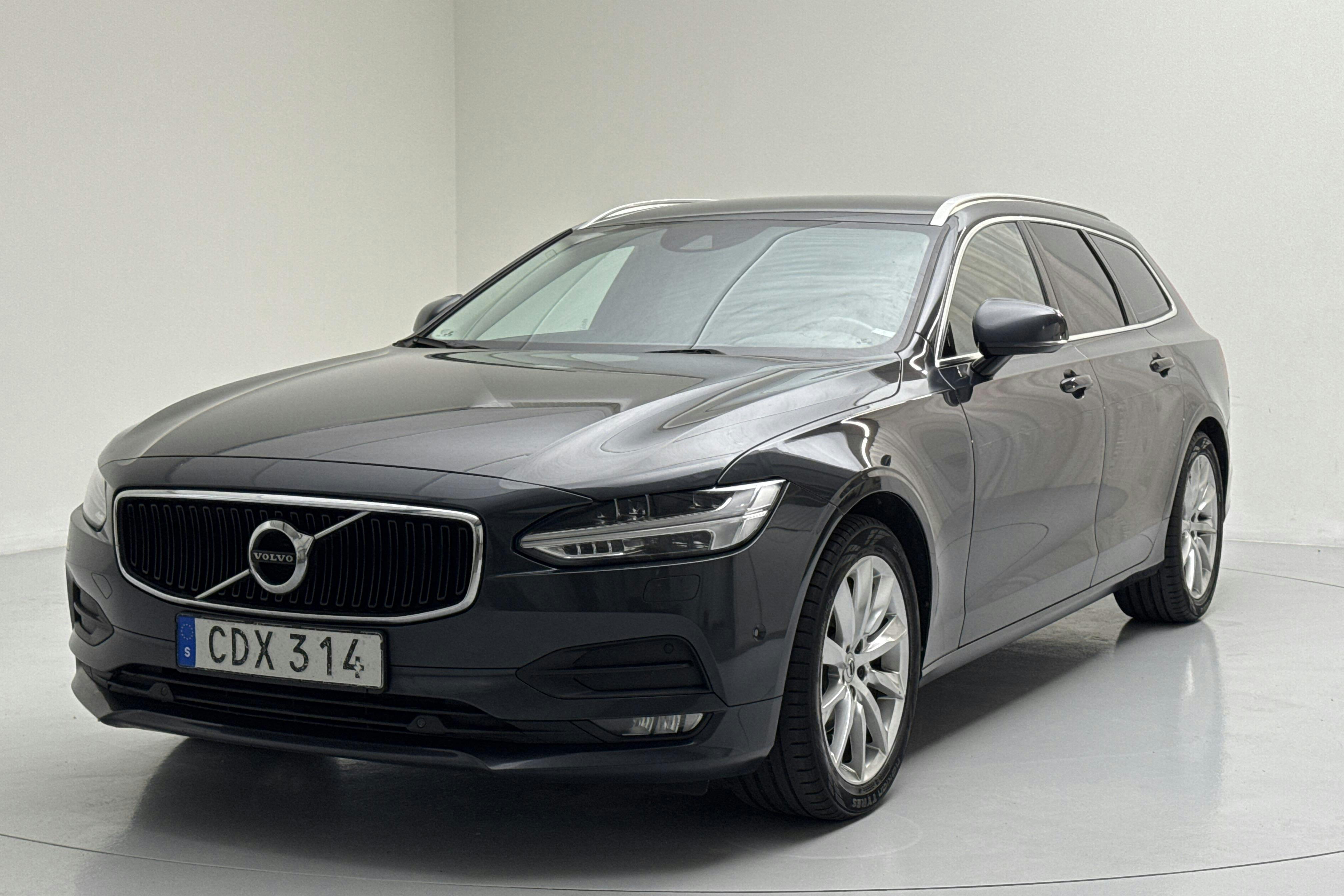 Volvo V90 D4 (190hk) - 28 618 mil - Automat - grå - 2018