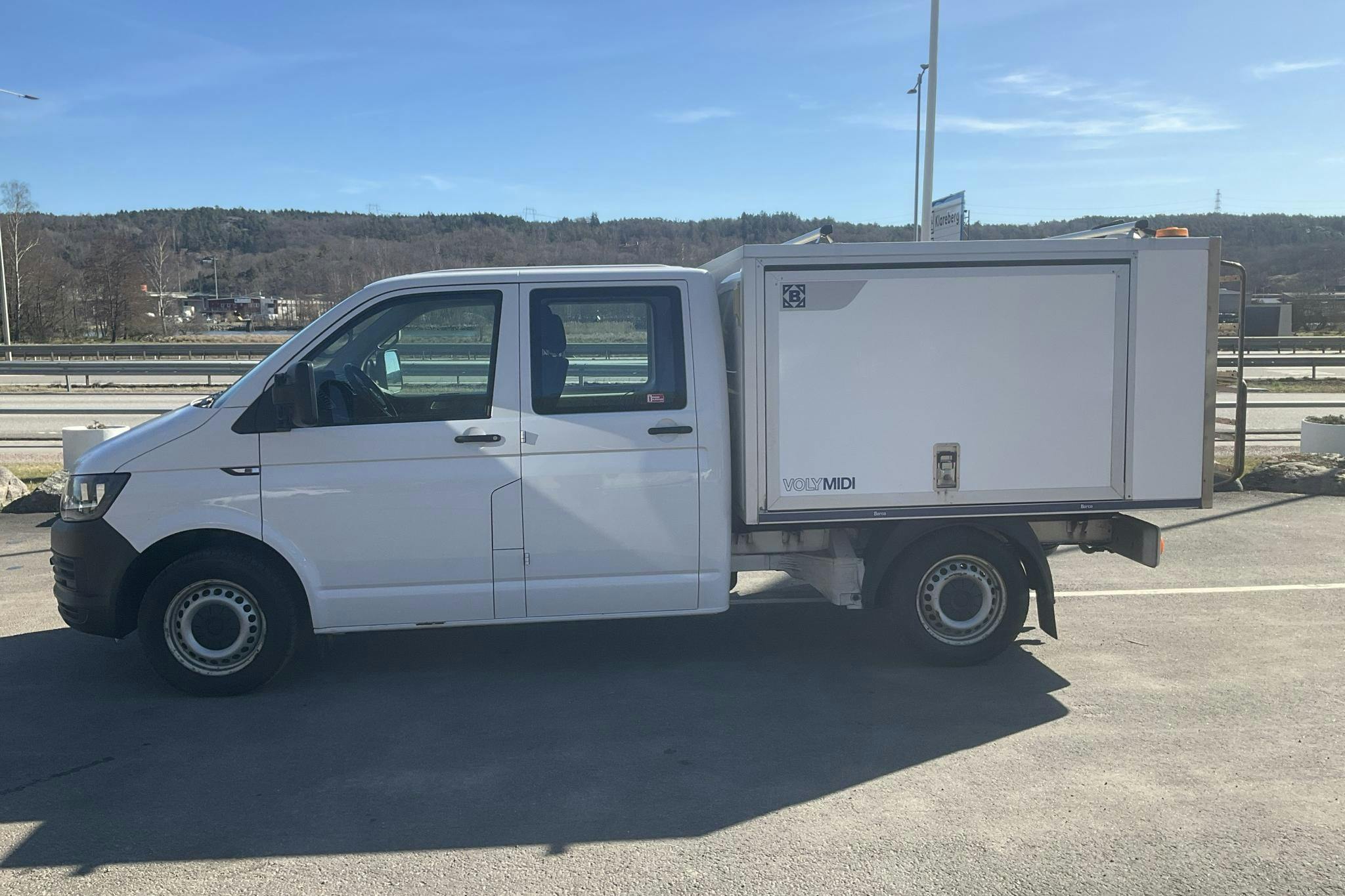 VW Transporter T6 2.0 TDI BMT 4MOTION (150hk) - 119 670 km - Manuaalinen - valkoinen - 2018