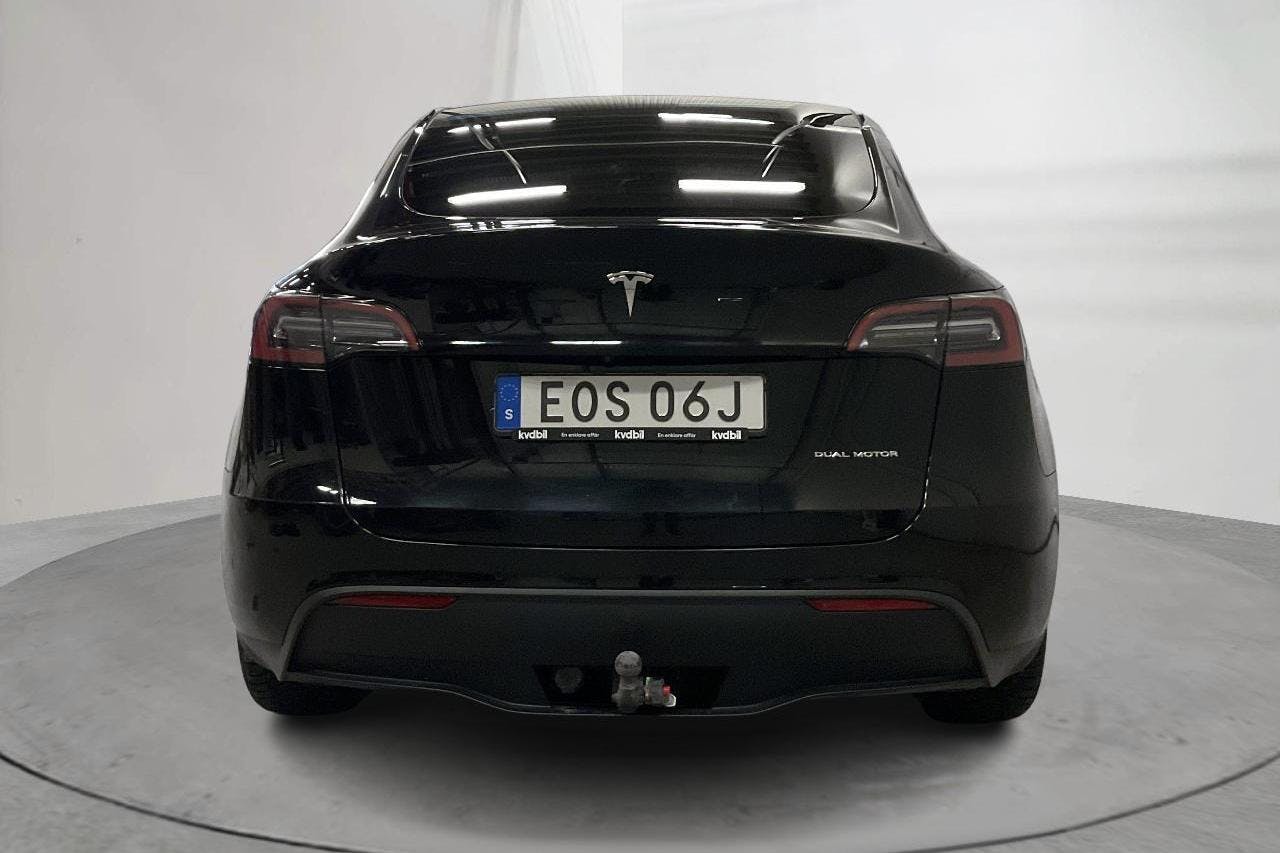 Tesla Model Y Long Range Dual Motor AWD - 86 490 km - Automaattinen - musta - 2021