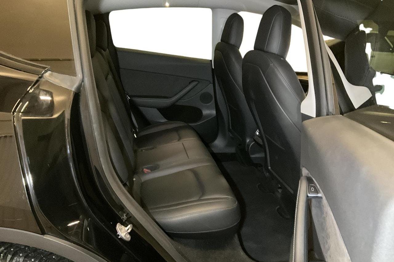 Tesla Model Y Long Range Dual Motor AWD - 86 490 km - Automaattinen - musta - 2021