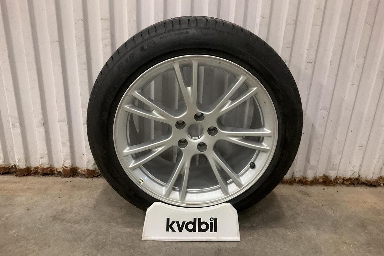 Tesla Model Y Long Range Dual Motor AWD - 86 490 km - Automaattinen - musta - 2021