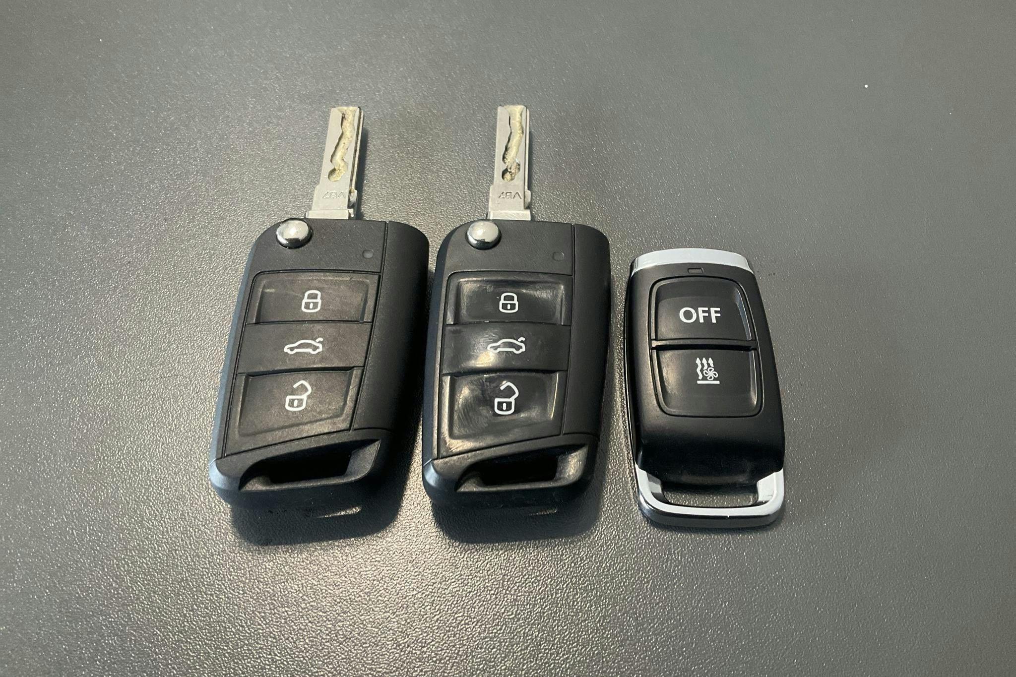 VW Golf VII 1.4 TGI BlueMotion Sportscombi (110hk) - 3 634 mil - Automat - vit - 2018