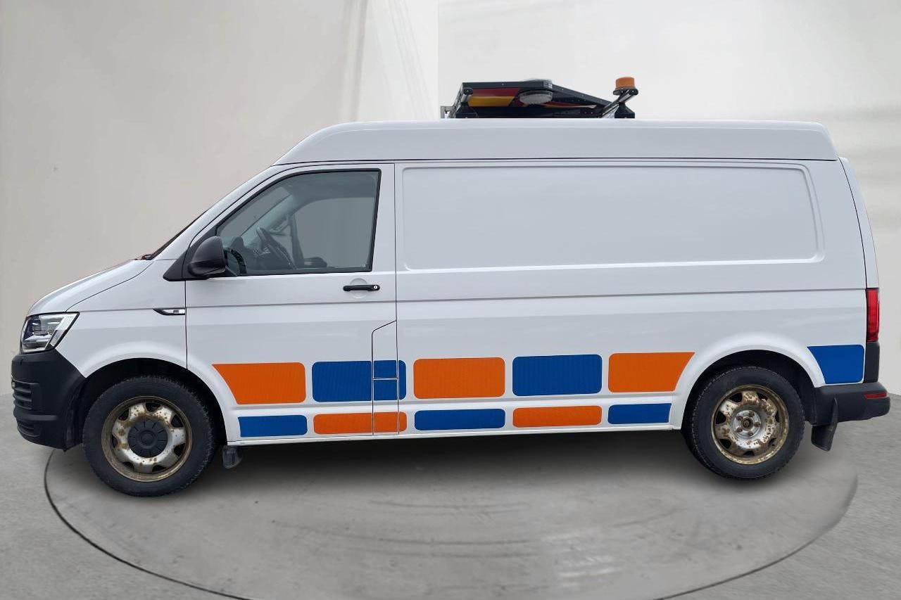 VW Transporter T6 2.0 TDI BMT 4MOTION (204hk) - 10 022 mil - Automat - vit - 2018