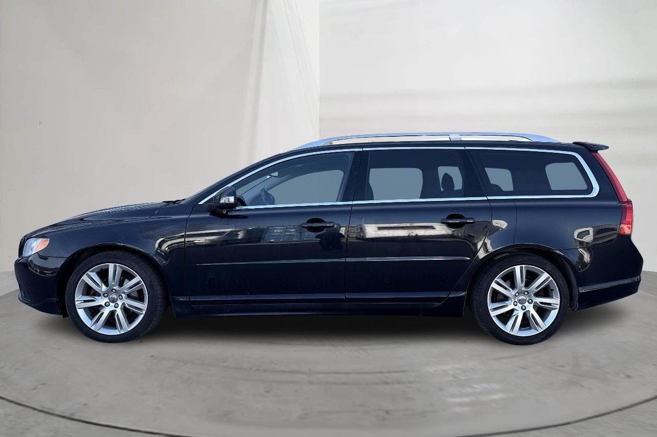 Volvo V70 II D3 (163hk) - 292 310 km - Automatic - black - 2011