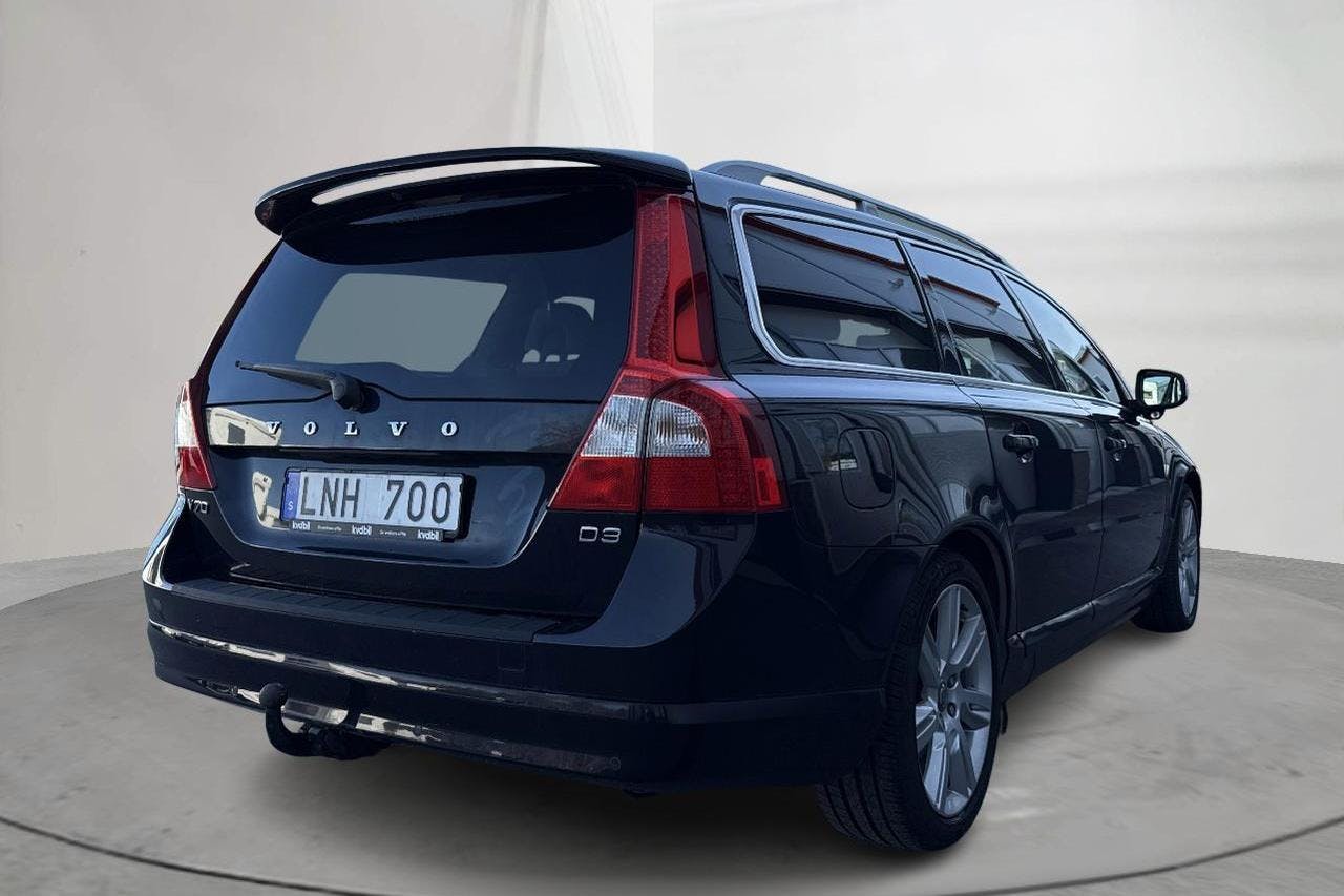 Volvo V70 II D3 (163hk) - 292 310 km - Automatic - black - 2011