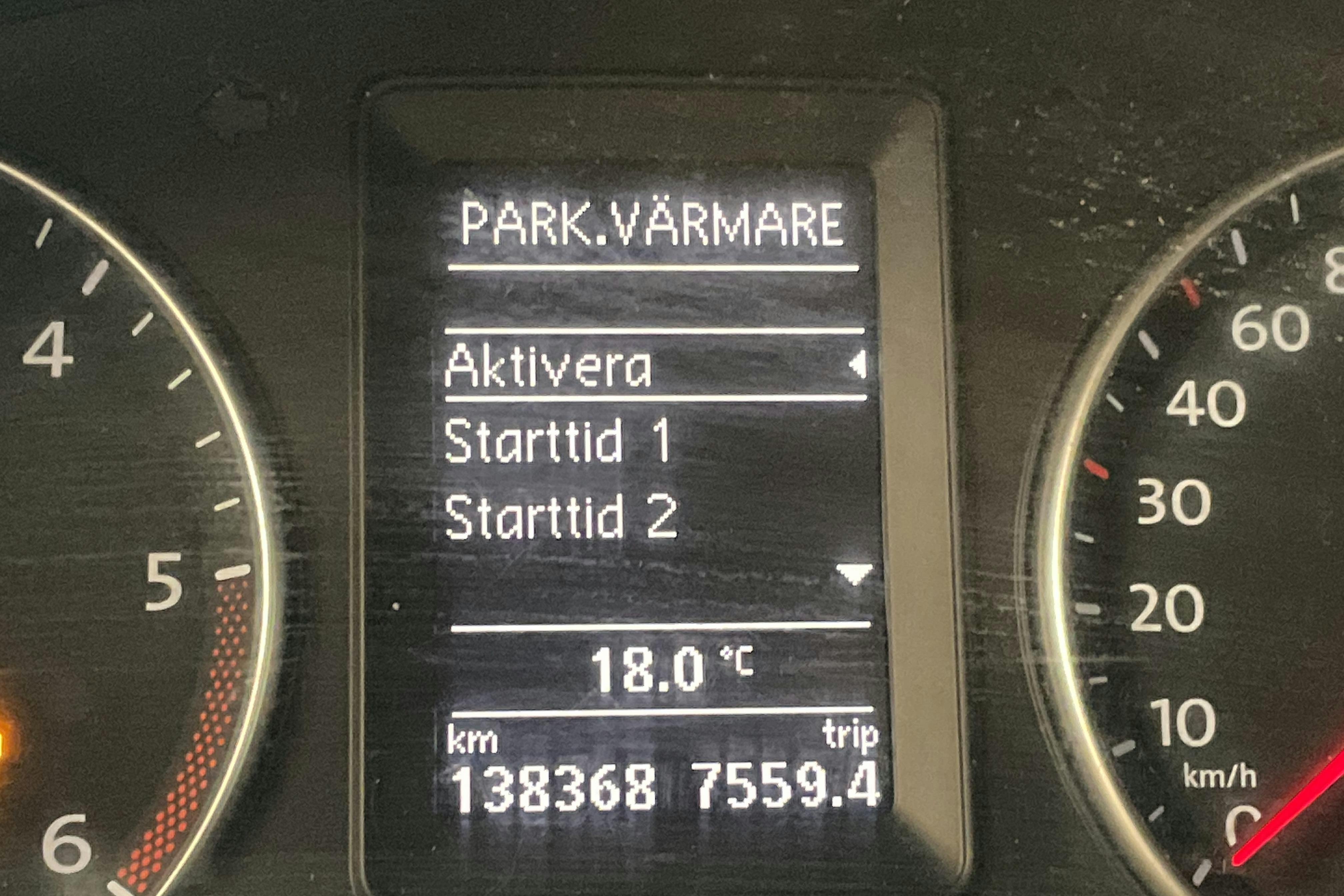 VW Caddy 2.0 TDI Maxi Skåp 4-motion (140hk) - 138 370 km - Automaatne - valge - 2013