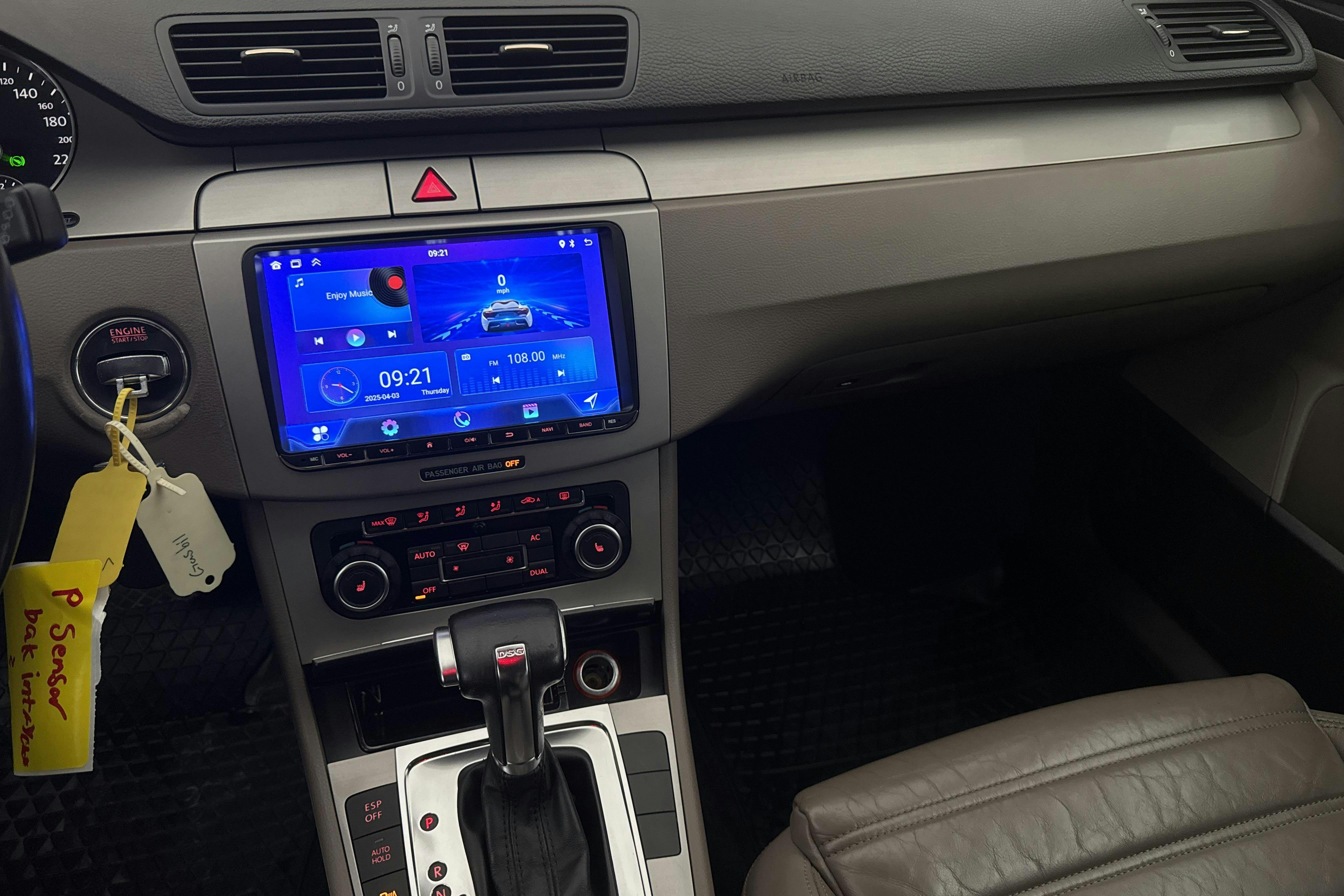 VW Passat 1.4 TSI EcoFuel Variant (150hk) - 22 943 mil - Automat - svart - 2010