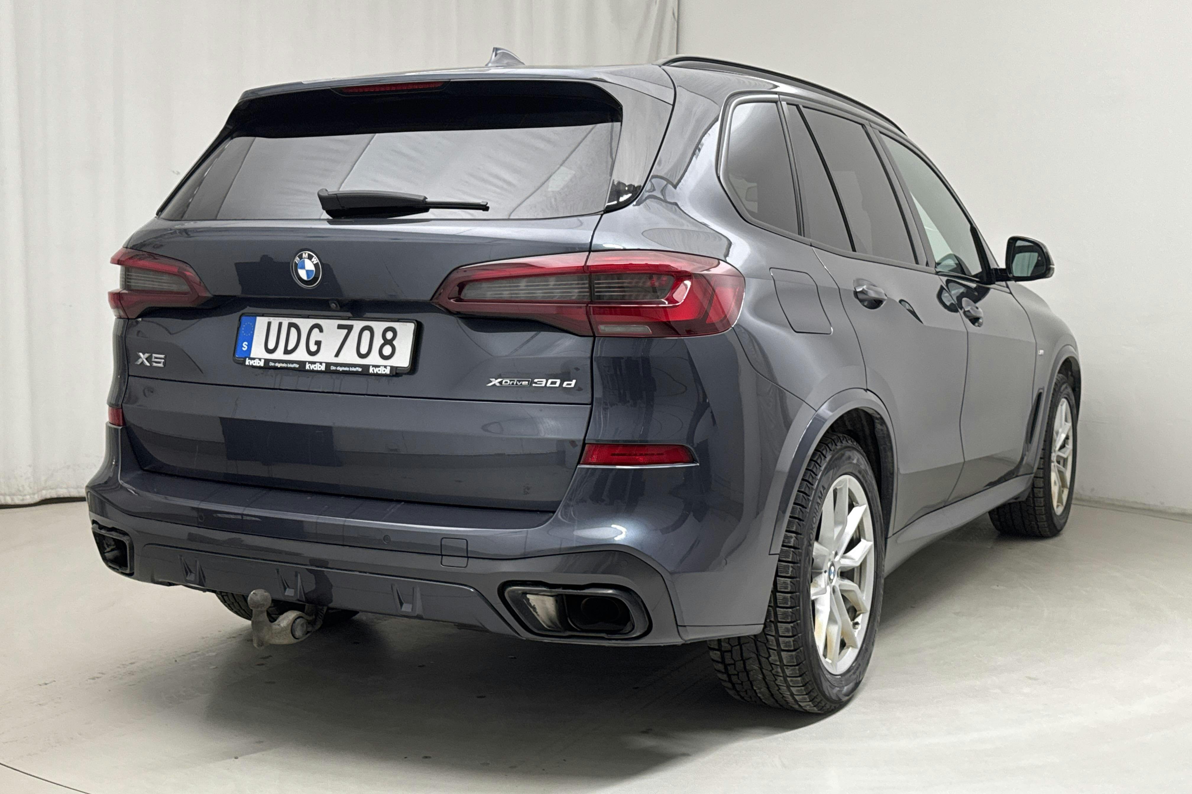 BMW X5 xDrive30d, G05 (286hk+11hk) - 63 820 km - Automatic - gray - 2022