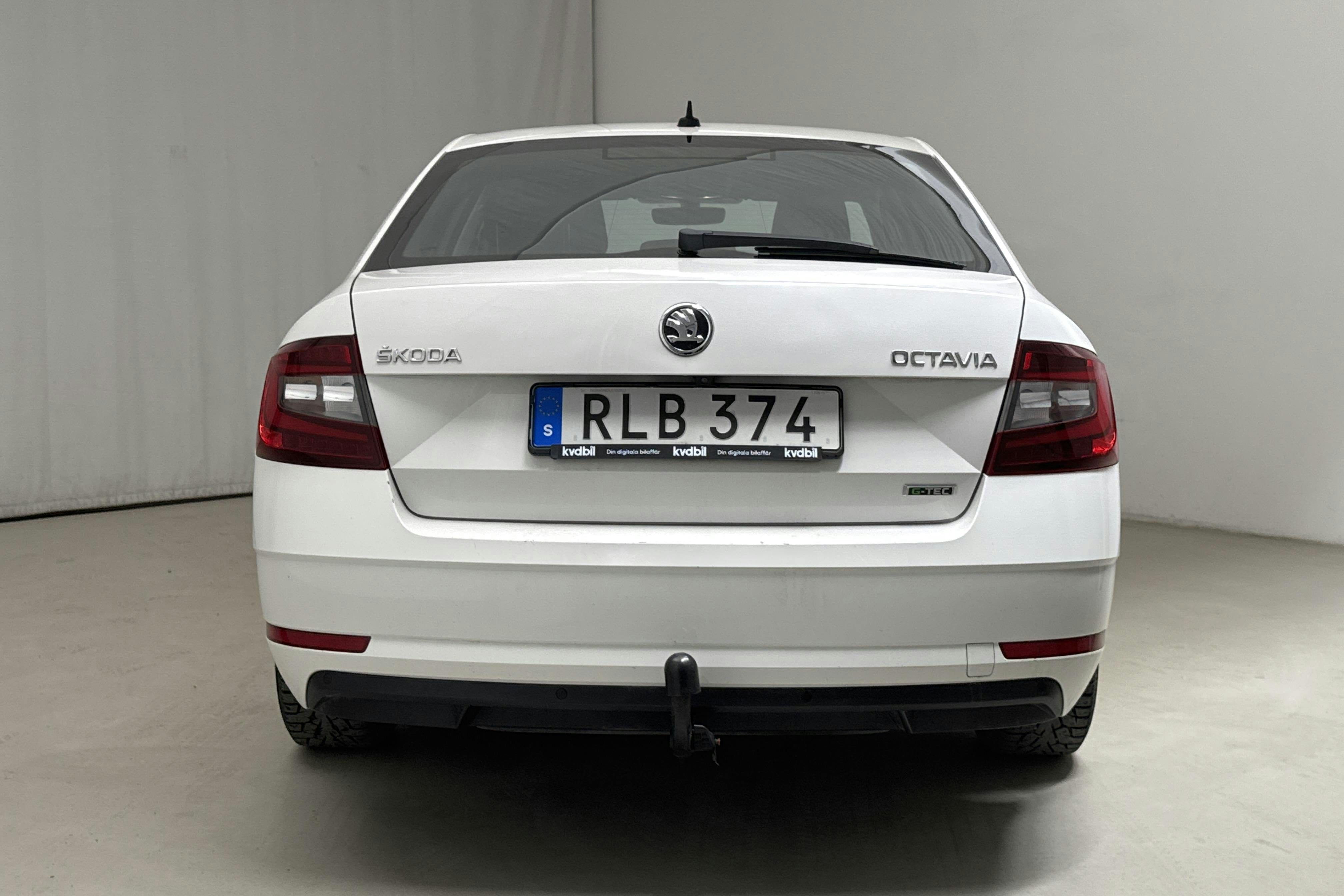 Skoda Octavia III 1.4 TSI G-TEC (110hk) - 188 130 km - Manuaalinen - valkoinen - 2018
