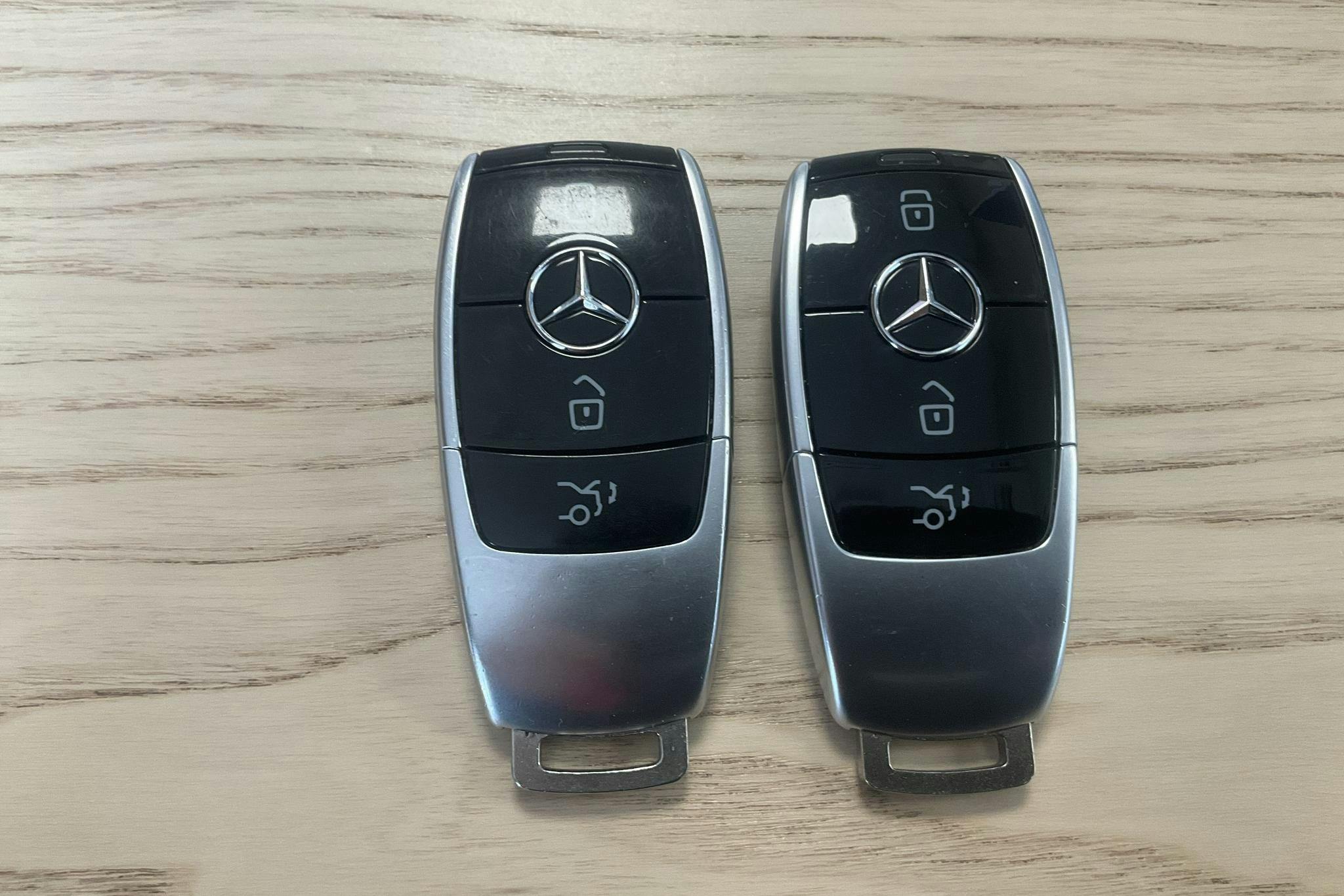 Mercedes E 220 d Kombi S213 (194hk) - 192 740 km - Automatic - gray - 2017