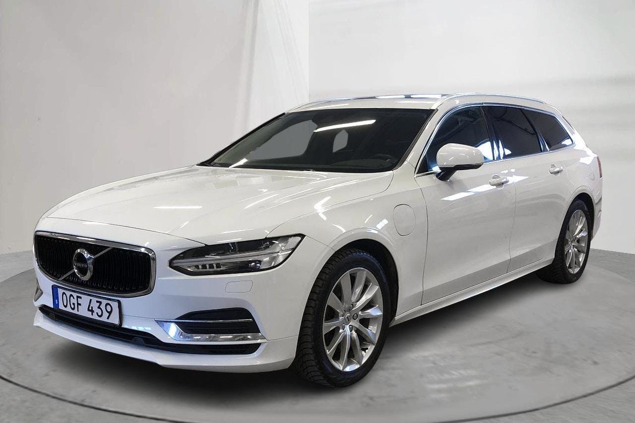Volvo V90 T8 AWD Twin Engine (390hk) - 116 450 km - Automatyczna - biały - 2020