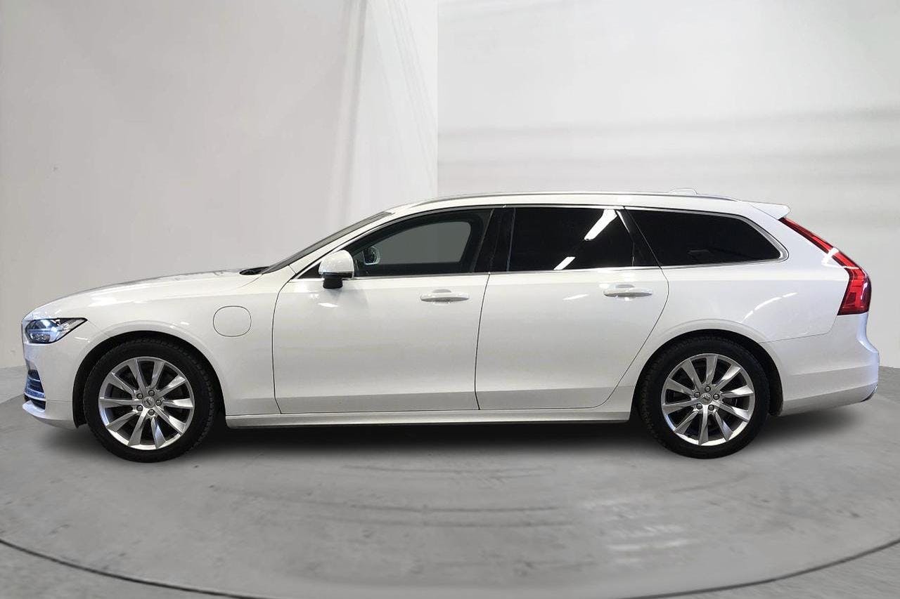 Volvo V90 T8 AWD Twin Engine (390hk) - 116 450 km - Automatyczna - biały - 2020