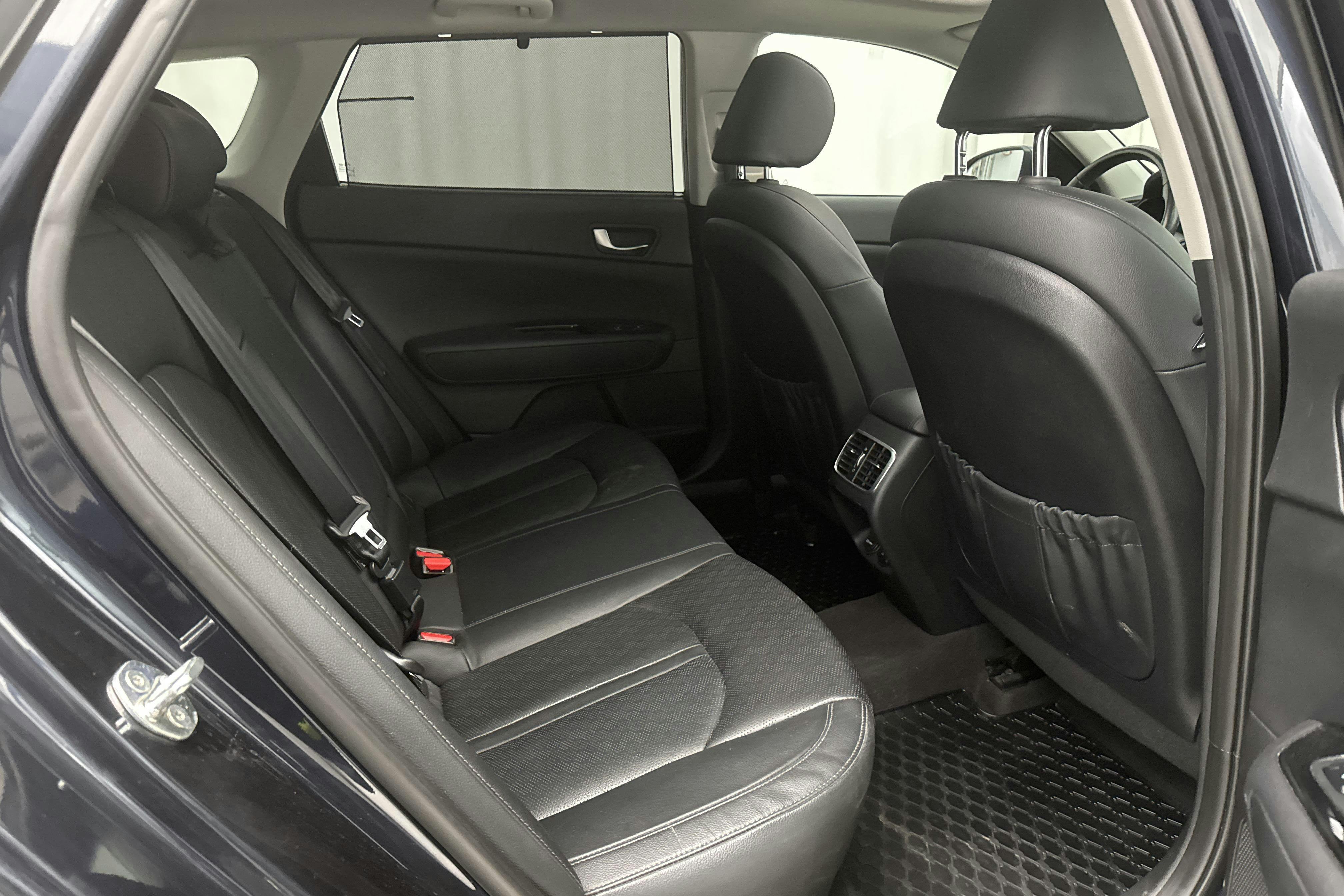 KIA Optima 2.0 GDi Plug-in Hybrid SW (205hk) - 10 219 mil - Automat - blå - 2020