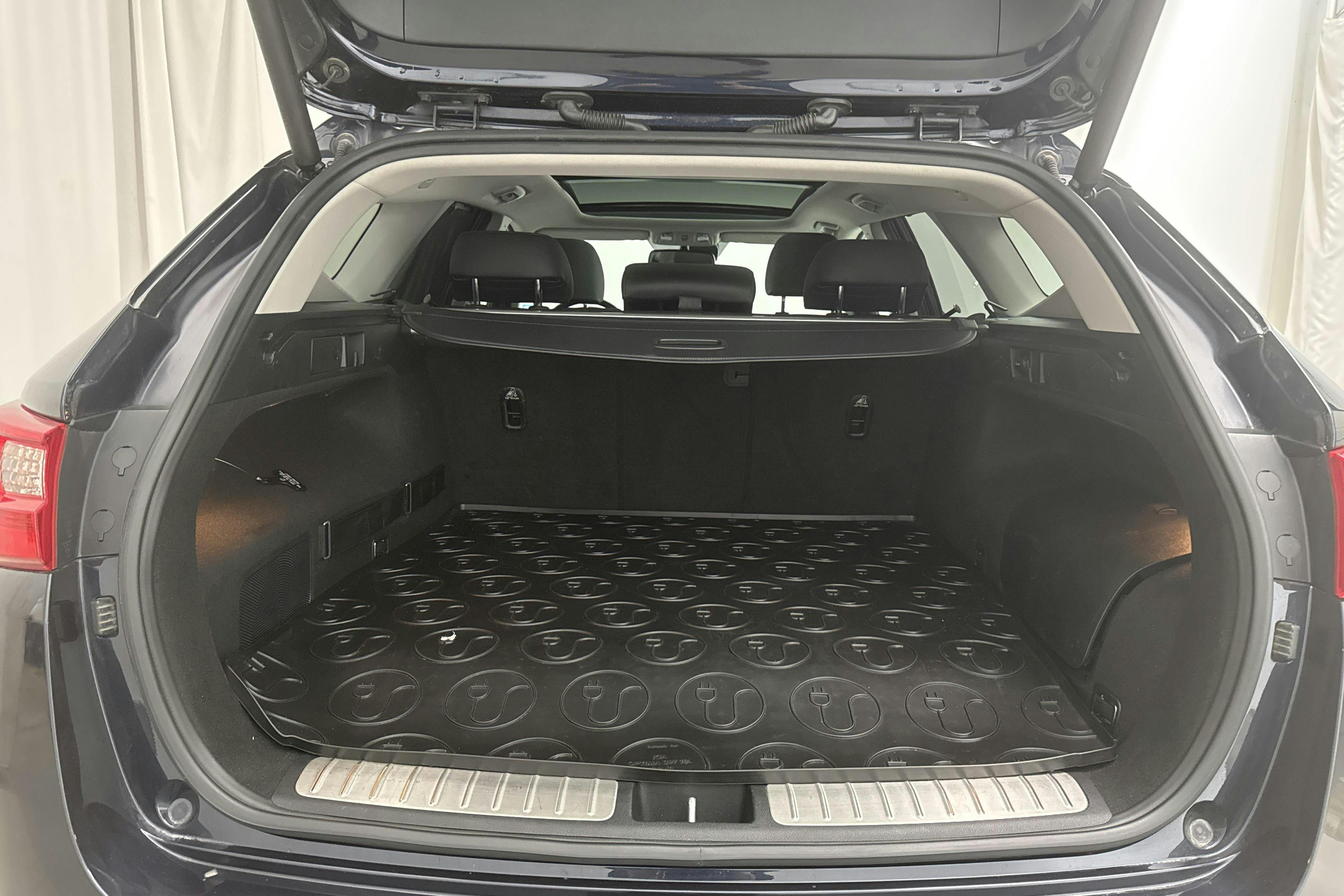 KIA Optima 2.0 GDi Plug-in Hybrid SW (205hk) - 10 219 mil - Automat - blå - 2020