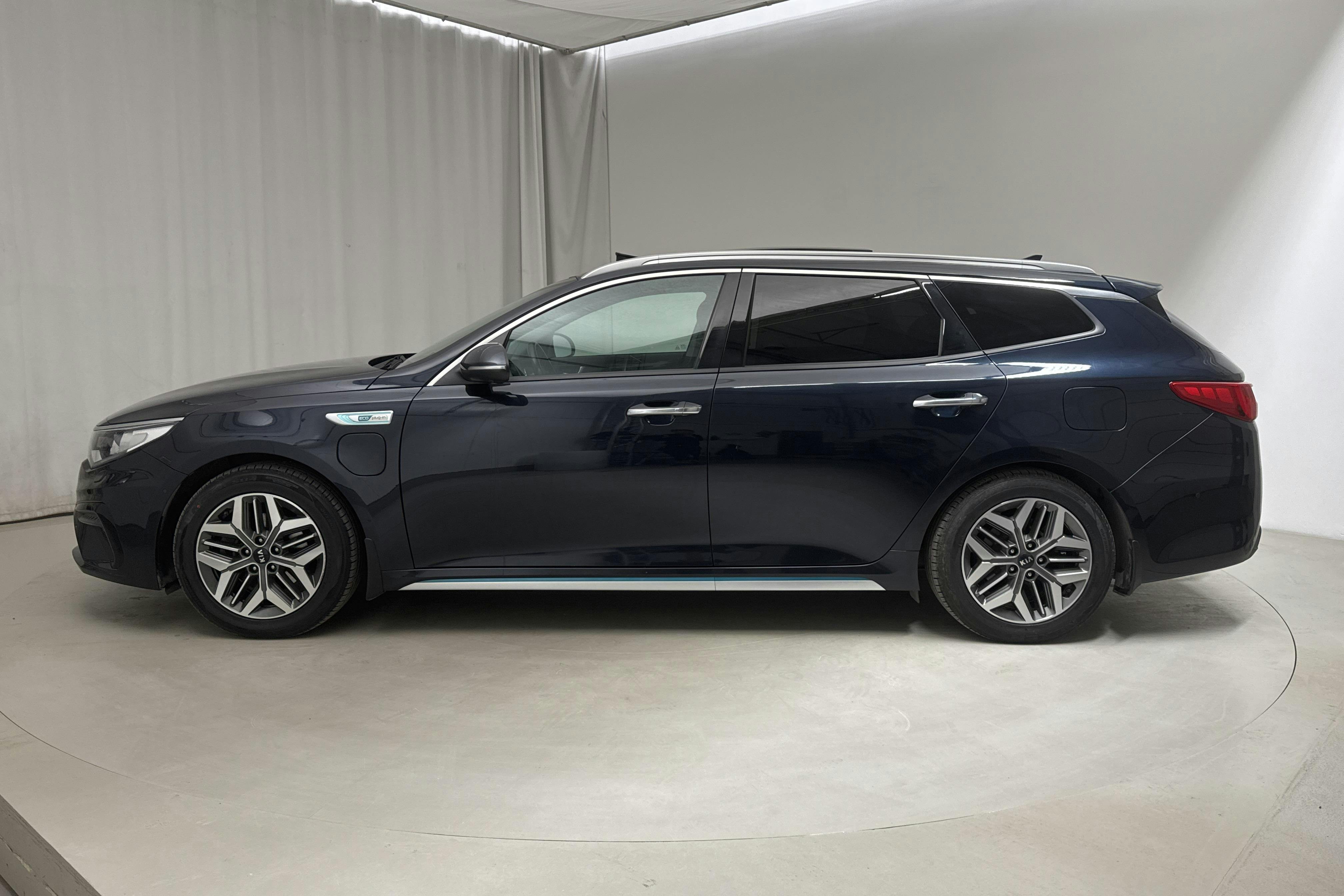 KIA Optima 2.0 GDi Plug-in Hybrid SW (205hk) - 10 219 mil - Automat - blå - 2020