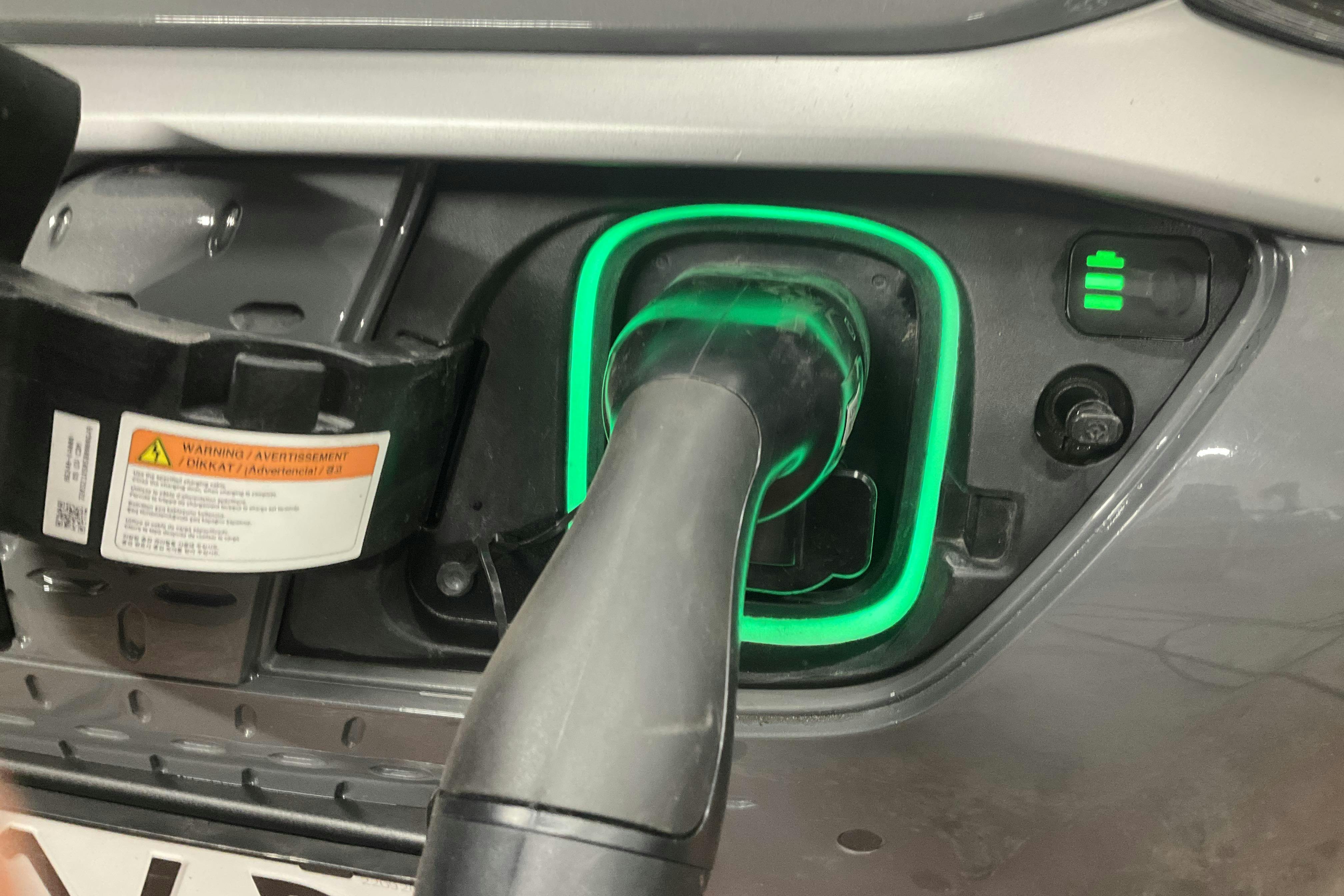 Hyundai Kona Electric Long Range 64kWh (204hk) - 10 374 mil - Automat - grå - 2020