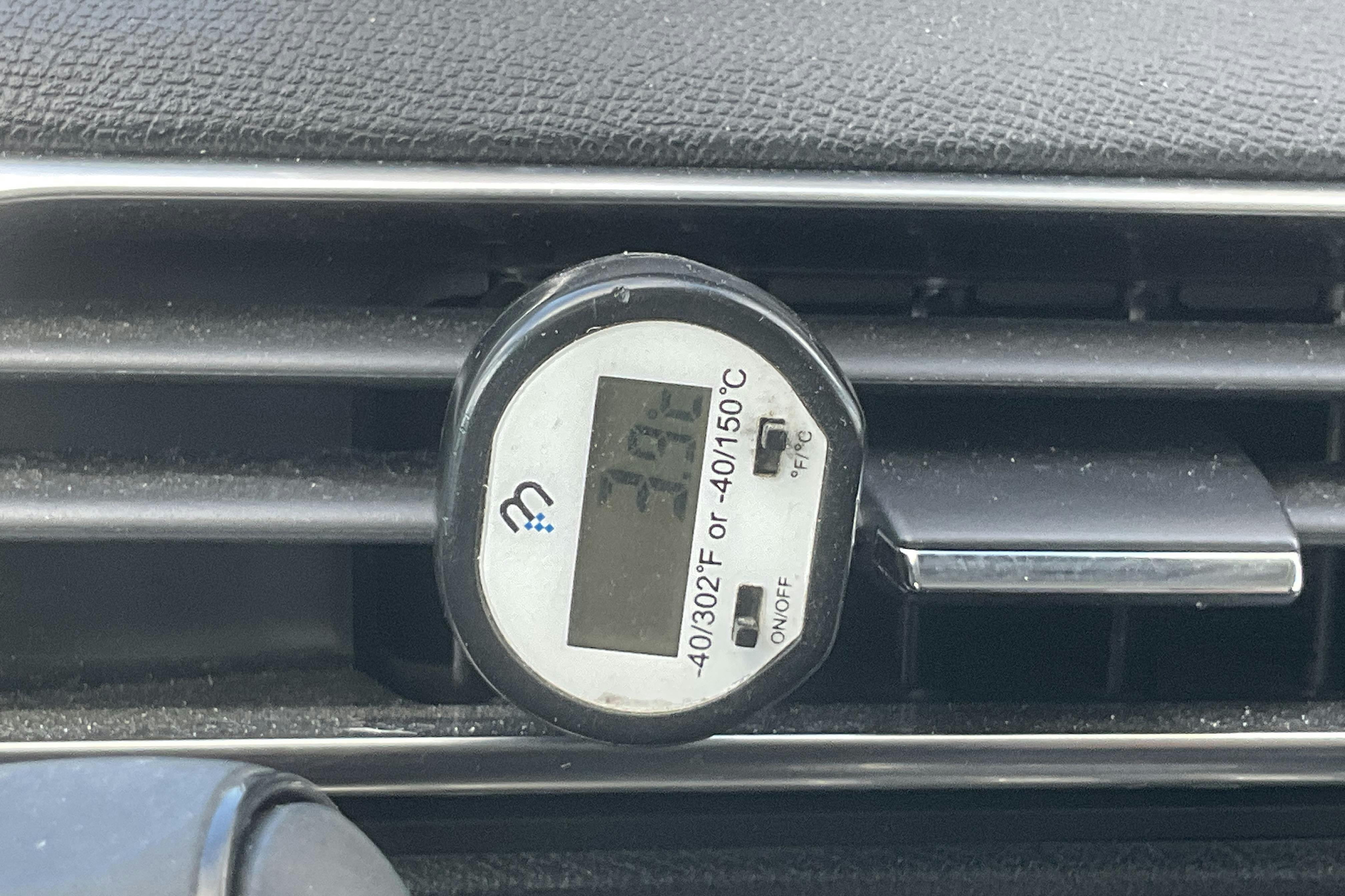 Peugeot 3008 1.2 PureTech (130hk) - 5 704 mil - Automat - 2018