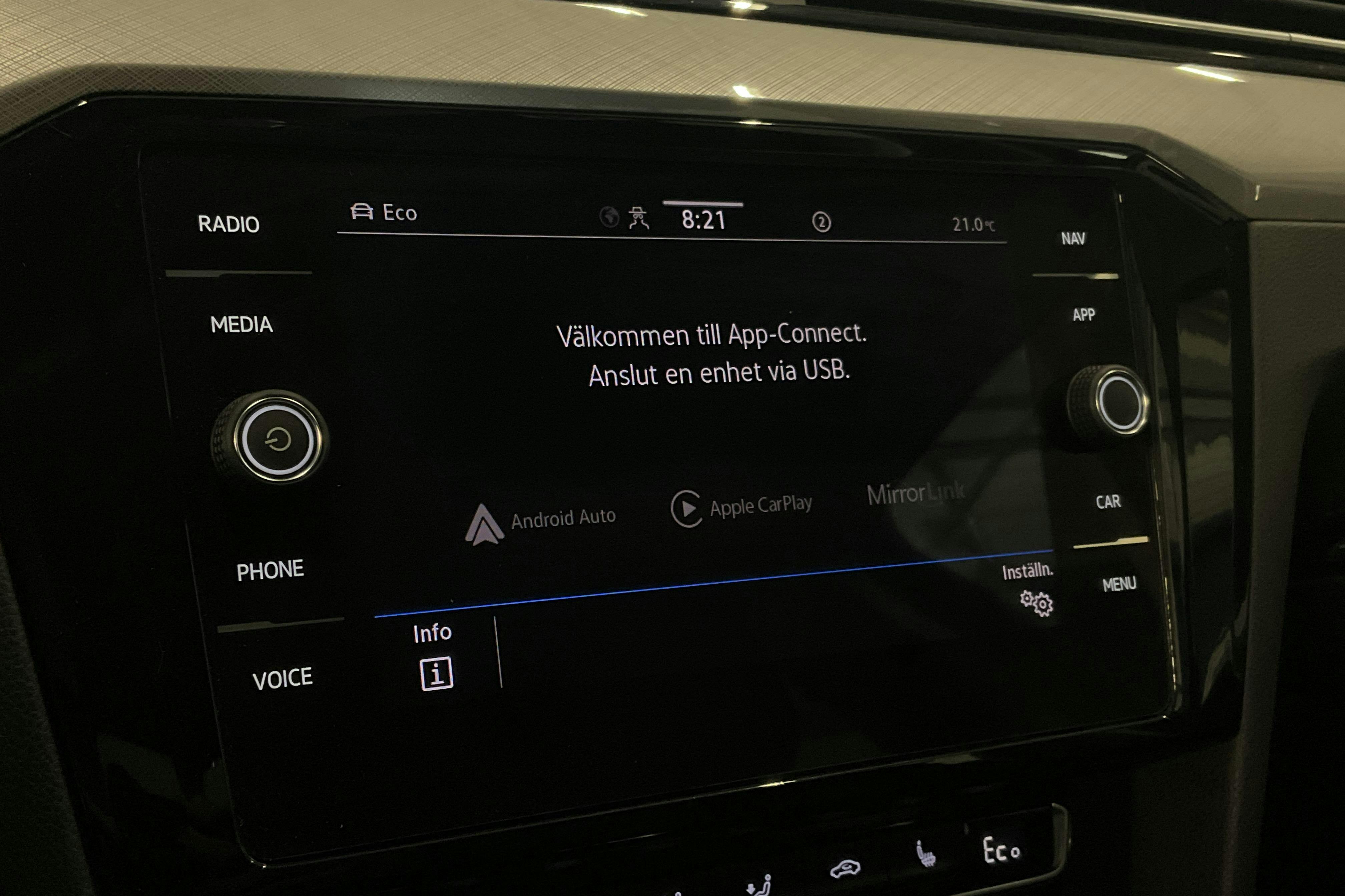VW Passat 1.4 GTE Sportscombi (218hk) - 9 415 mil - Automat - svart - 2020