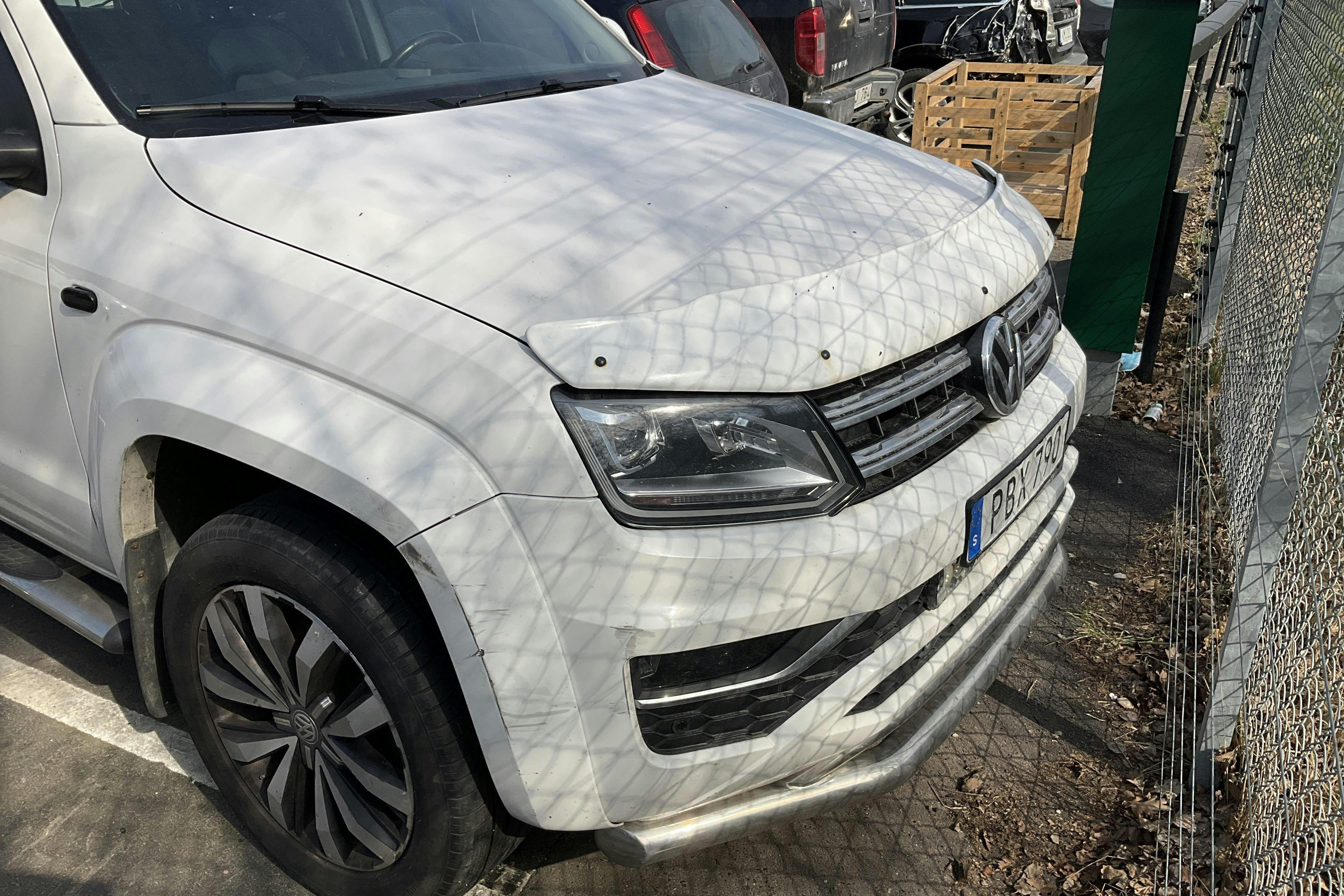 VW Amarok 3.0 TDI 4motion (224hk) - 28 957 mil - Automat - vit - 2018