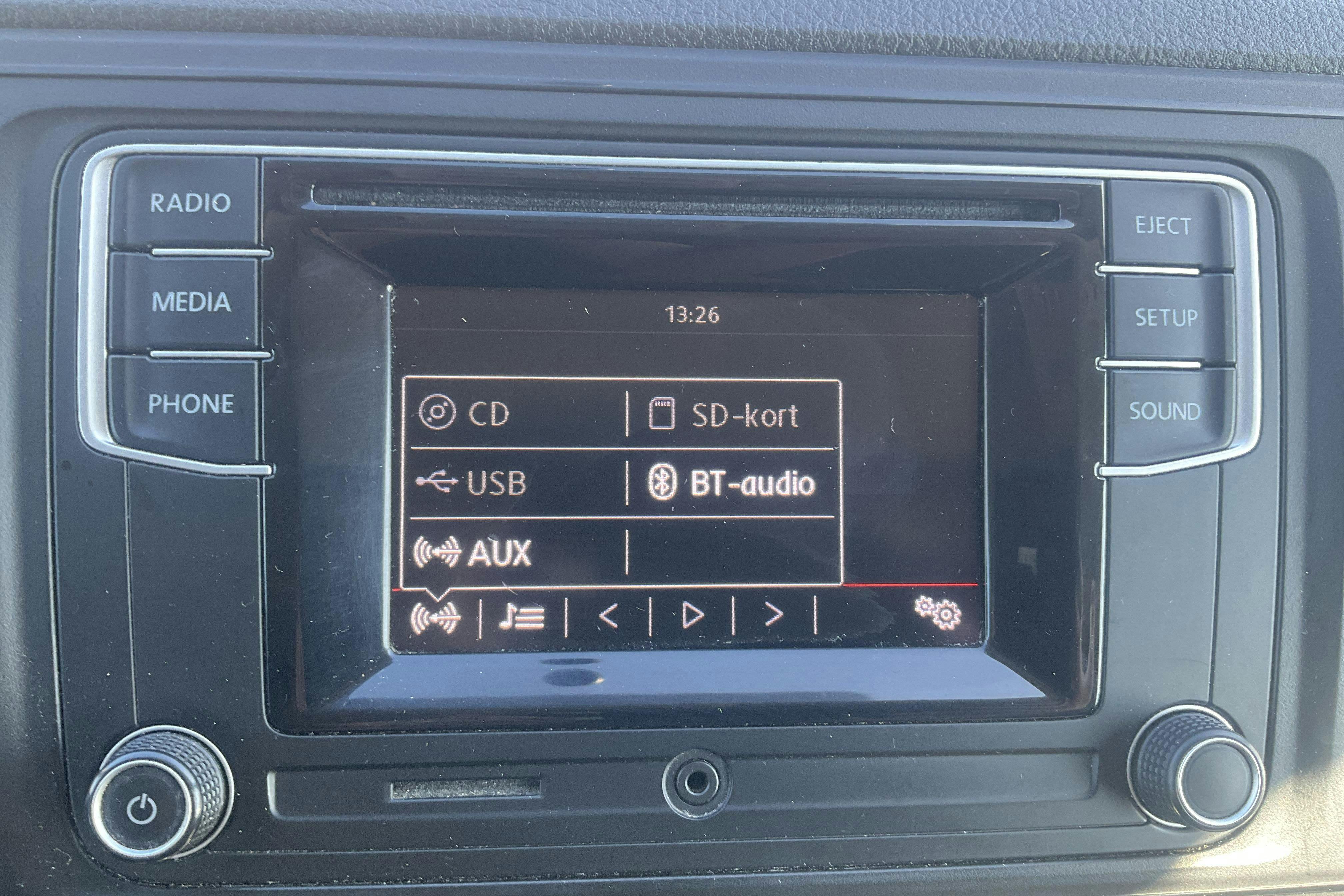 VW Transporter T6 2.0 TDI BMT Skåp 4MOTION (150hk) - 130 610 km - Manualna - biały - 2018