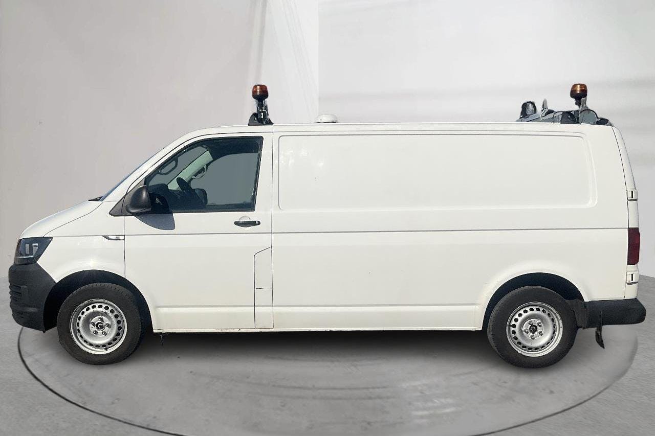 VW Transporter T6 2.0 TDI BMT Skåp 4MOTION (150hk) - 130 610 km - Manualna - biały - 2018