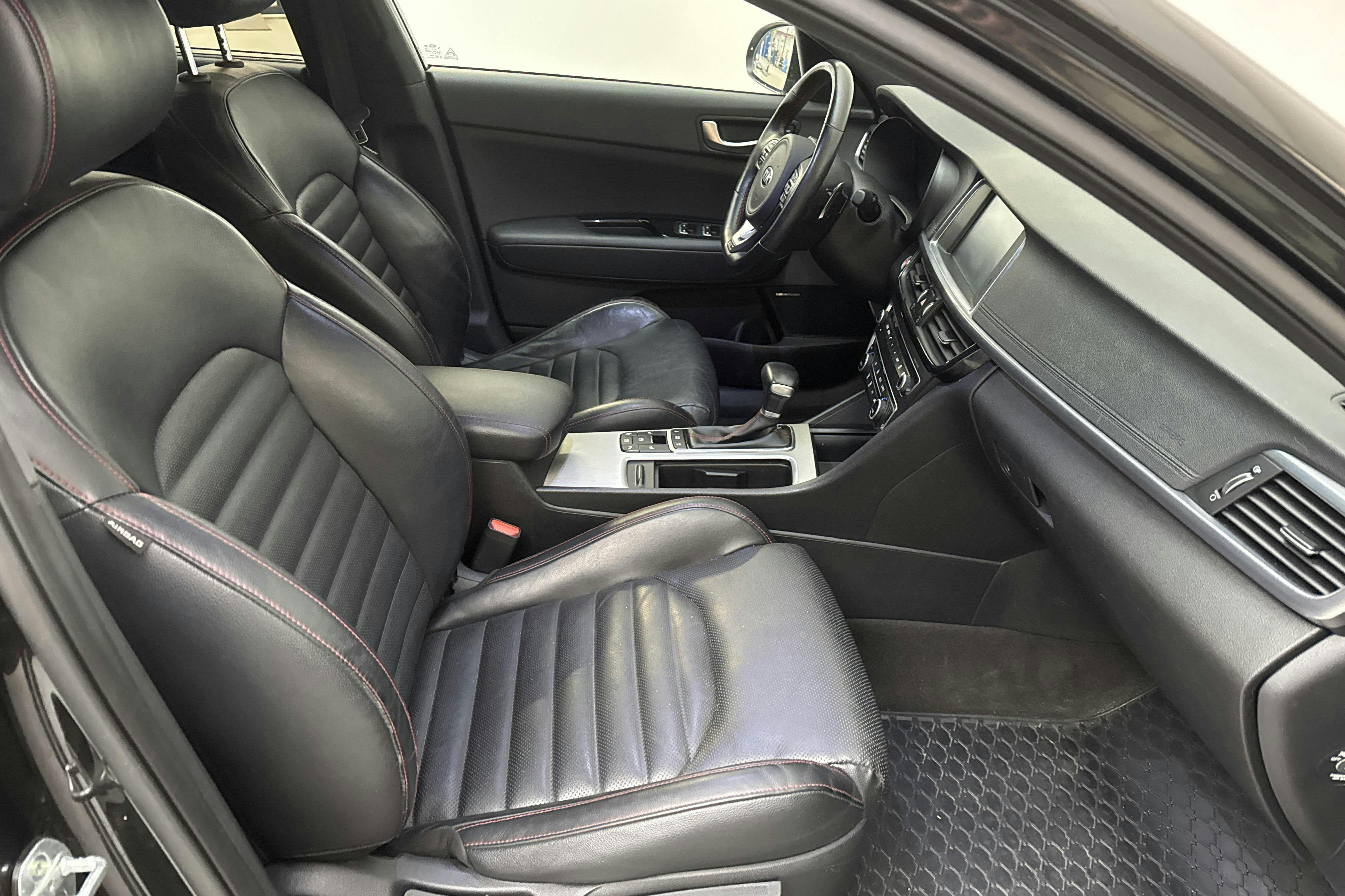 KIA Optima 1.7 CRDi SW (141hk) - 11 003 mil - Automat - svart - 2017