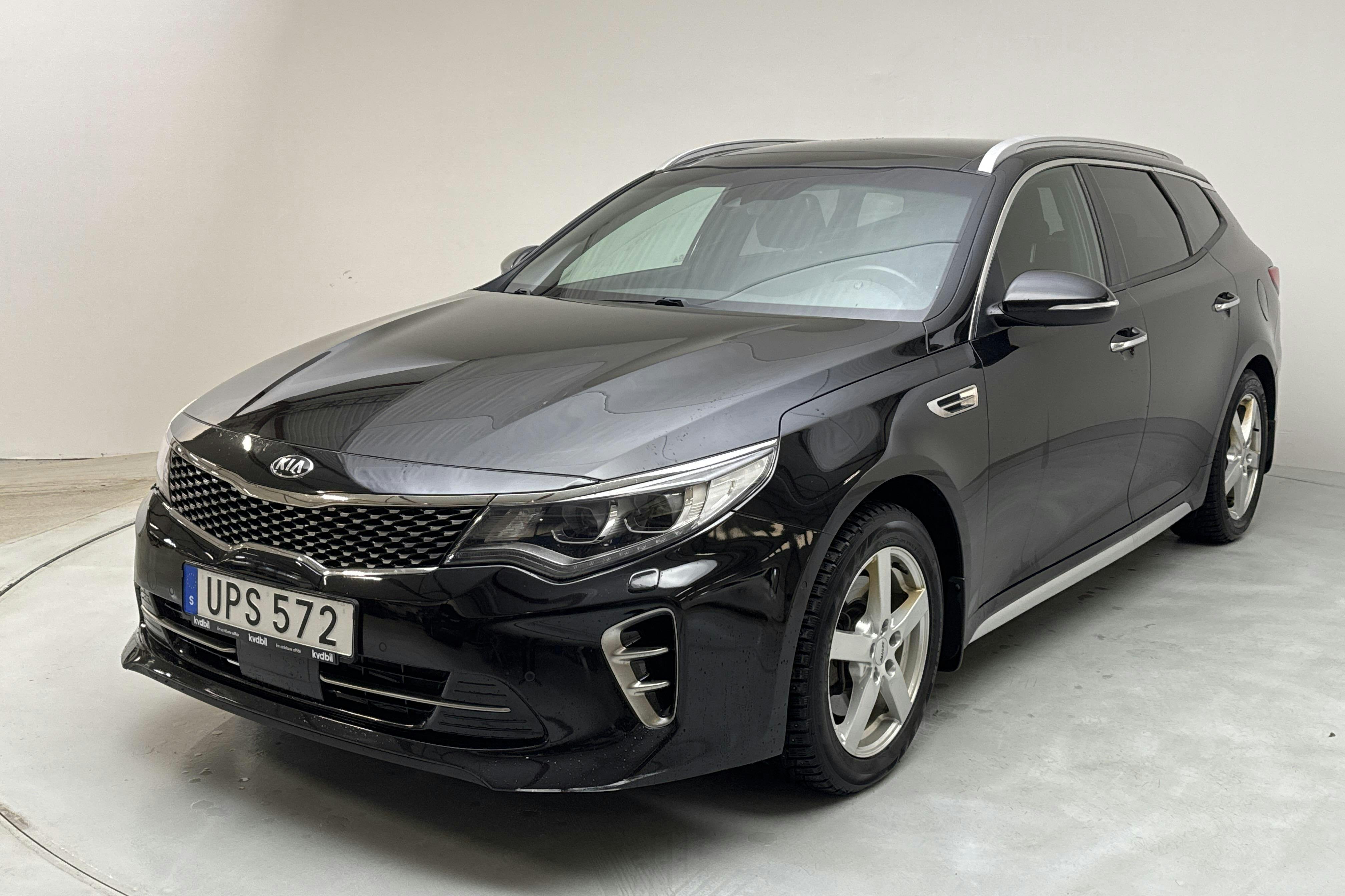 KIA Optima 1.7 CRDi SW (141hk) - 11 003 mil - Automat - svart - 2017