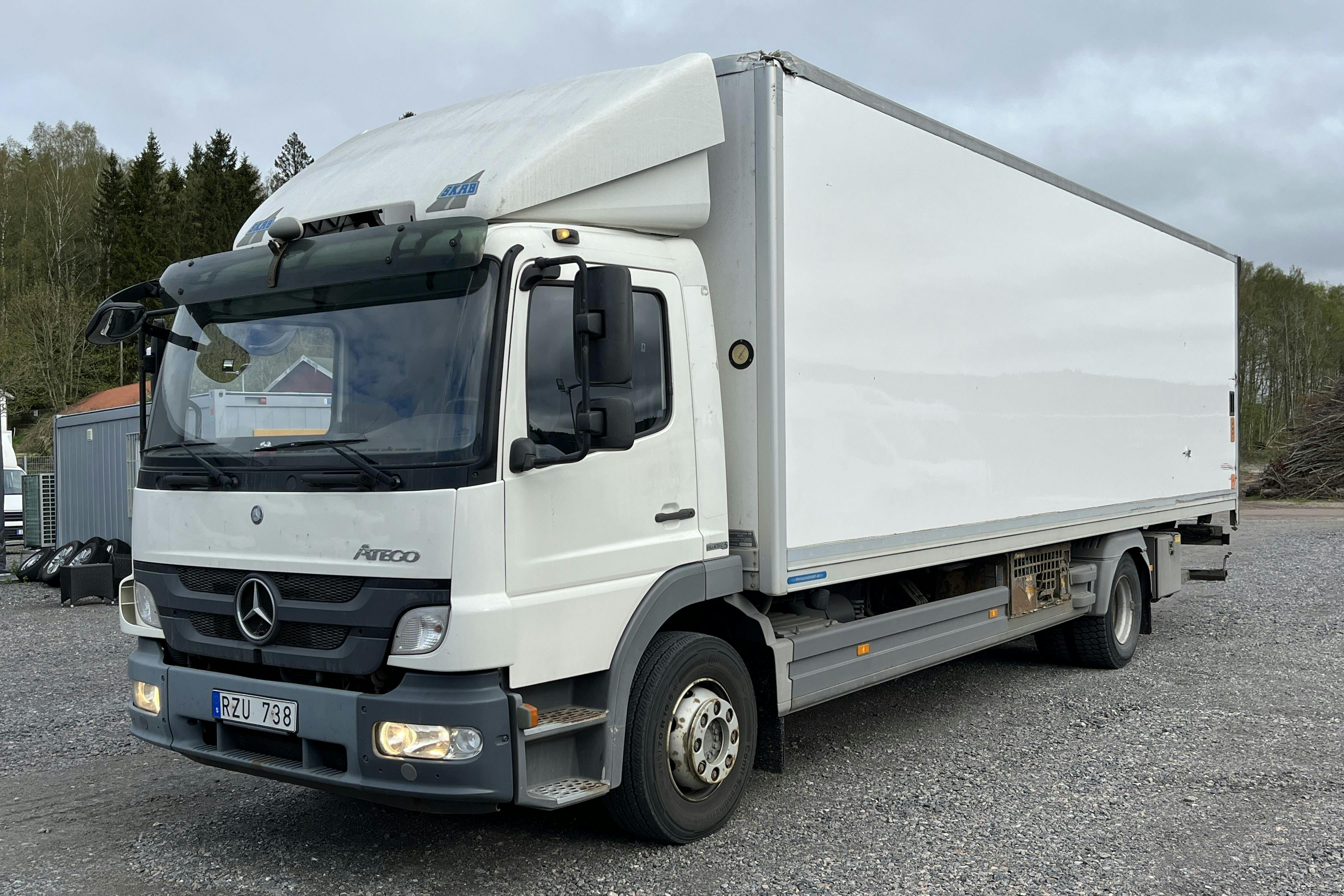 Mercedes Atego - 169 122 km - Automaatne - 2013