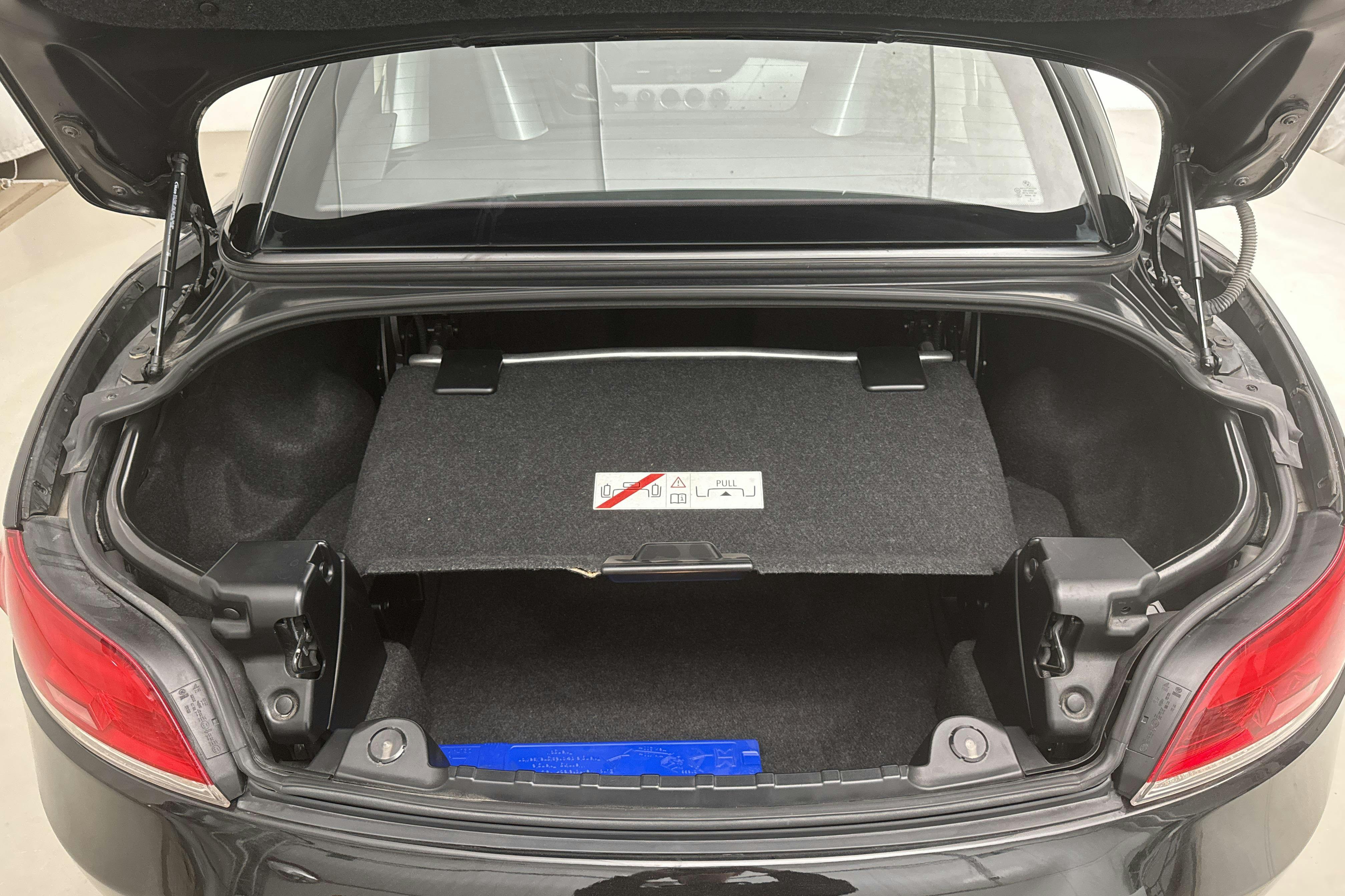 BMW Z4 sDrive 23i Roadster (204hk) - 4 608 mil - Automat - svart - 2010