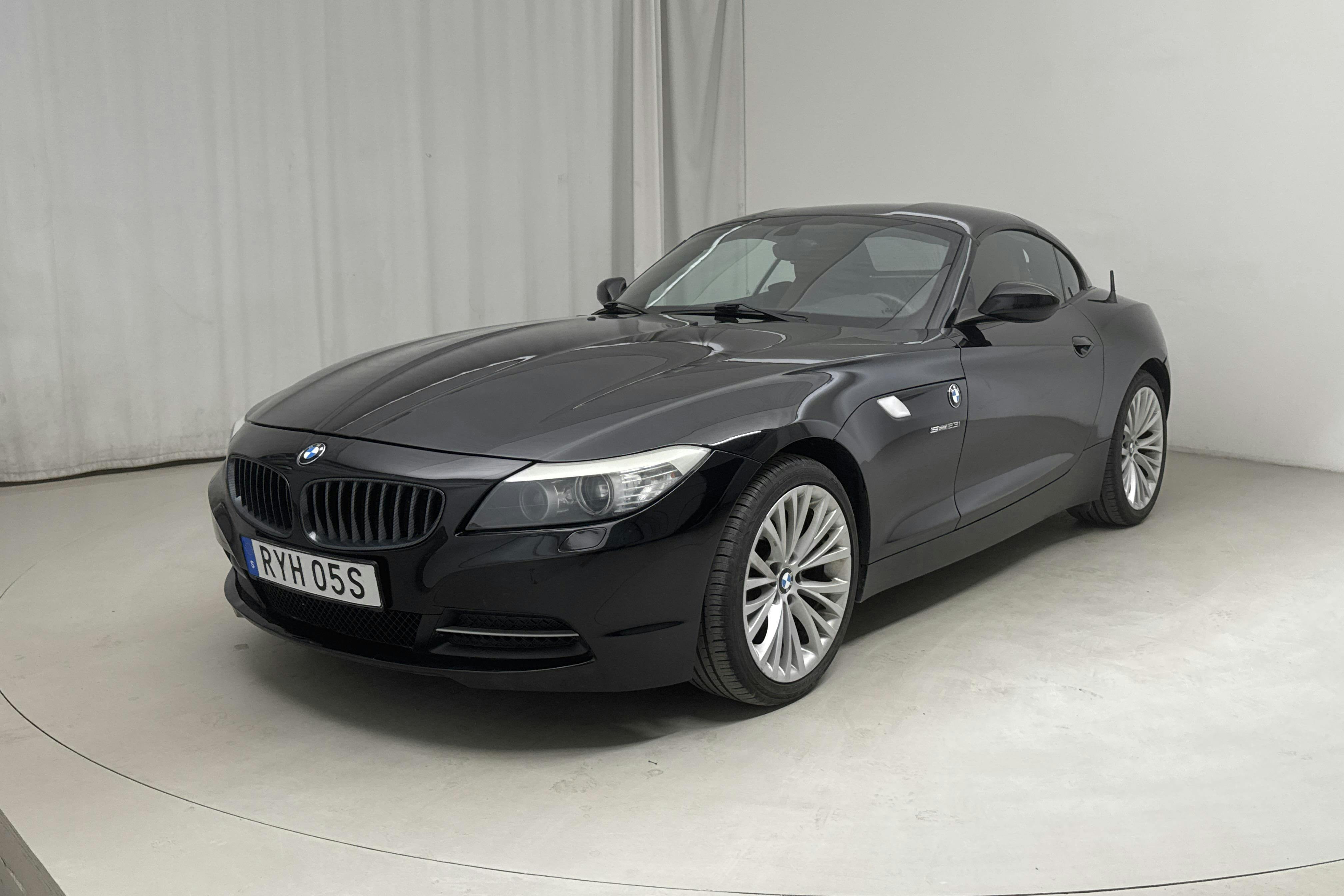 BMW Z4 sDrive 23i Roadster (204hk) - 4 608 mil - Automat - svart - 2010