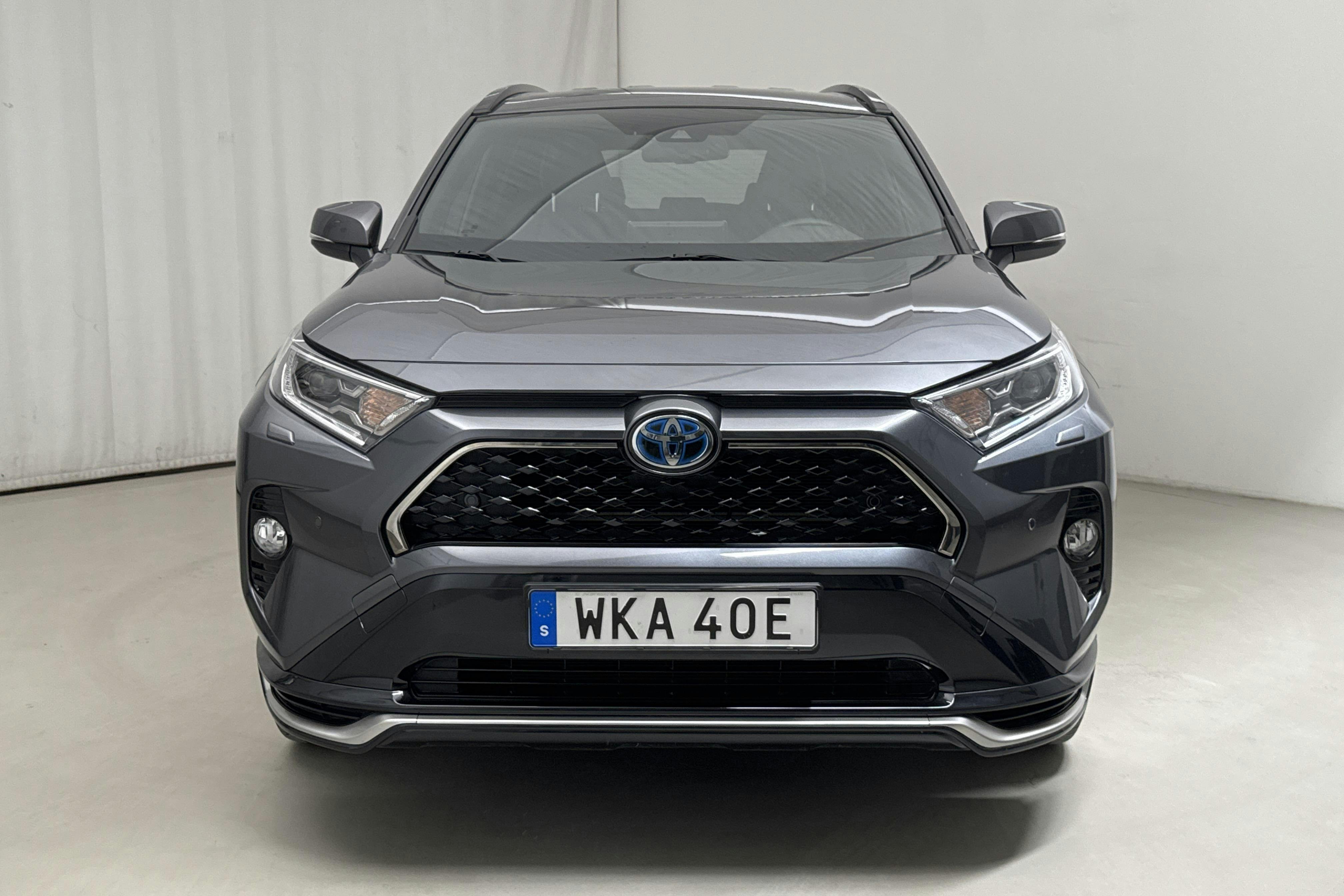 Toyota RAV4 2.5 Plug-in Hybrid AWD (306hk) - 6 669 mil - Automat - Dark Grey - 2021