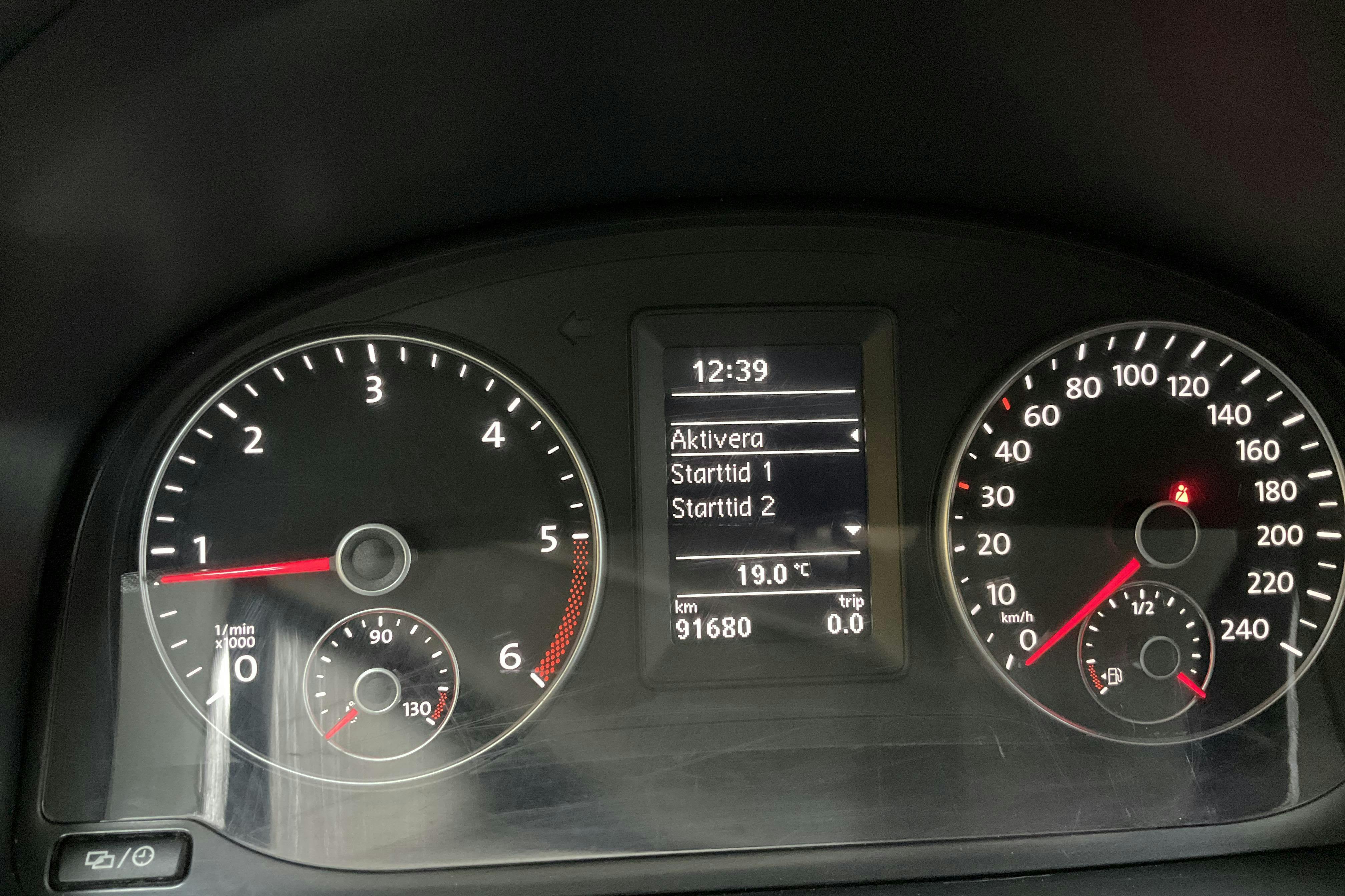 VW Caddy 2.0 TDI Skåp 4MOTION (122hk) - 91 690 km - Käsitsi - valge - 2018