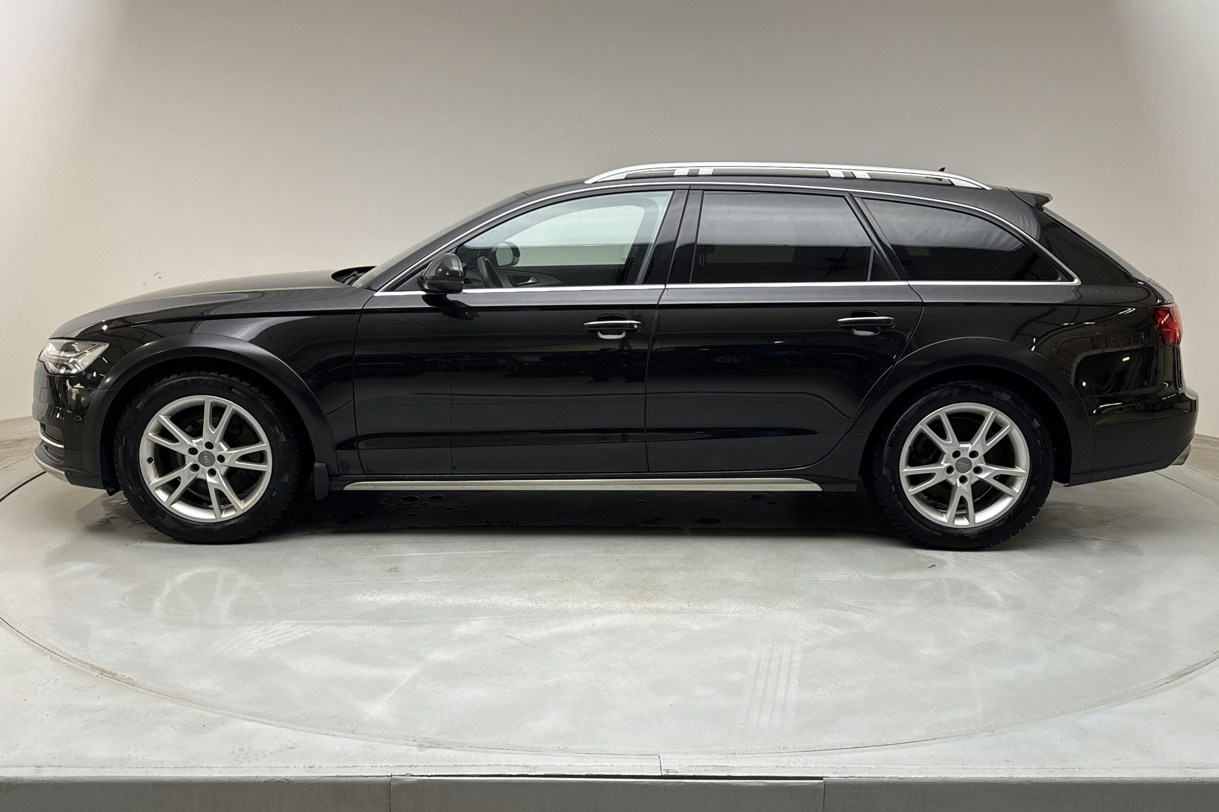 Audi A6 Allroad 3.0 TDI quattro (218hk) - 148 490 km - Automaattinen - musta - 2017