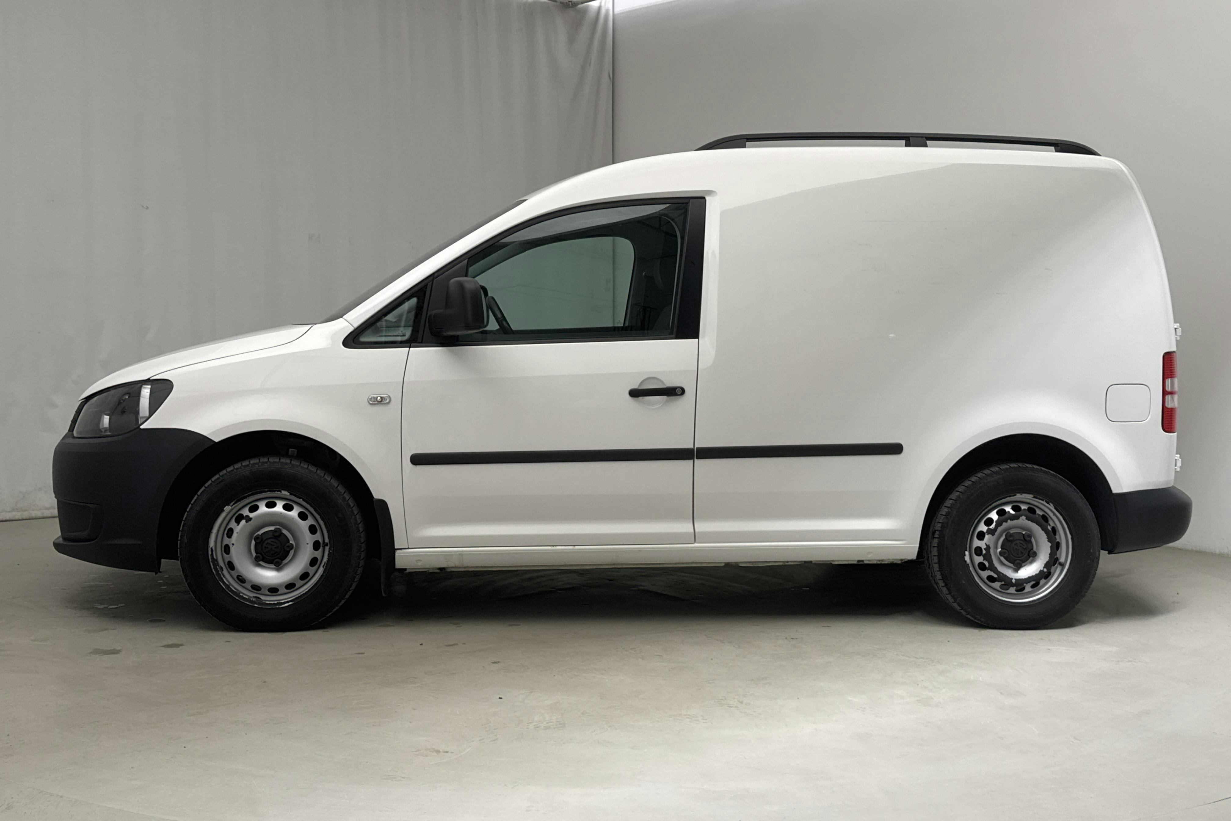 VW Caddy 2.0 Ecofuel Skåp (109hk) - 56 750 km - Käsitsi - valge - 2015