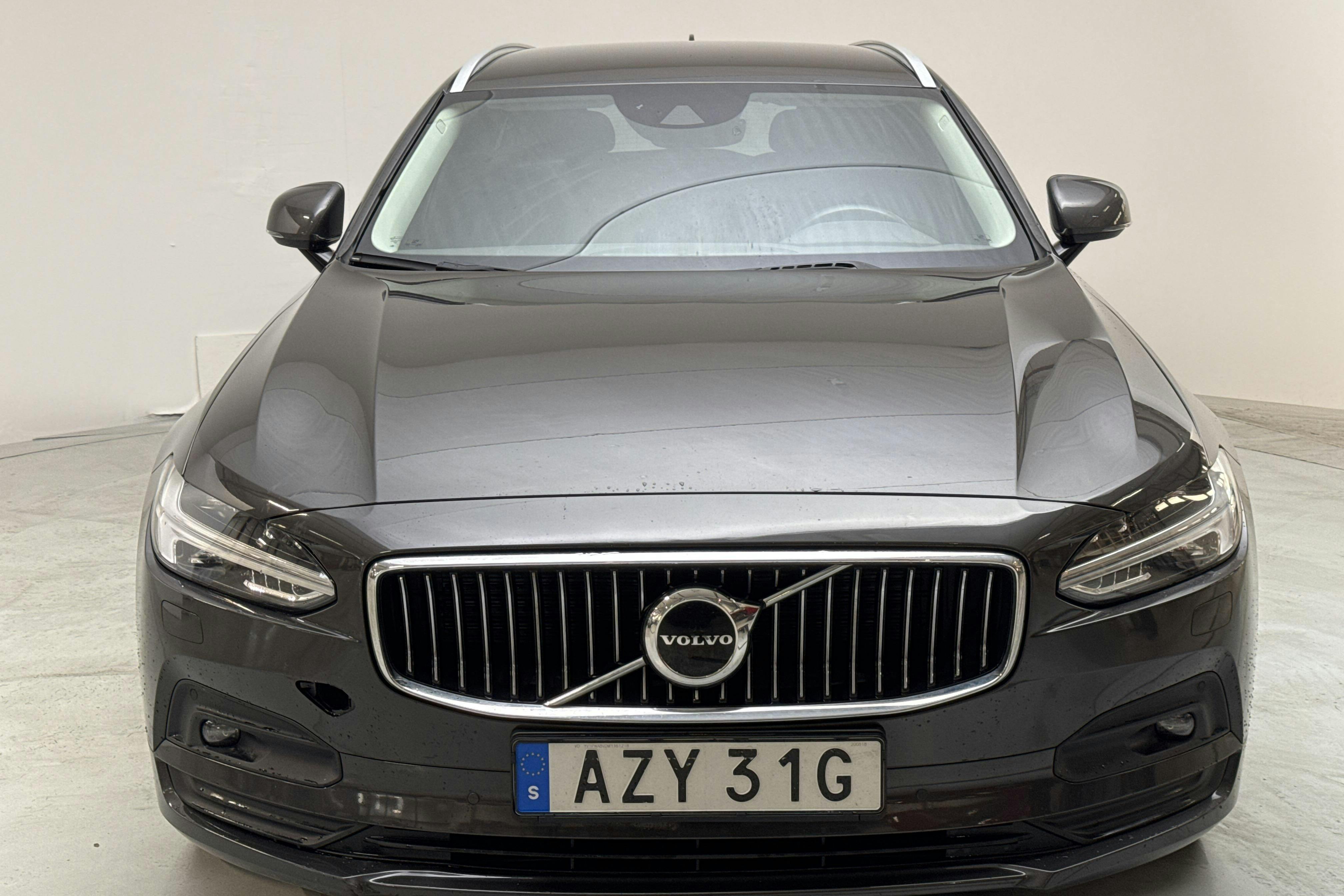 Volvo V90 D4 (190hk) - 68 900 km - Automatyczna - szary - 2021