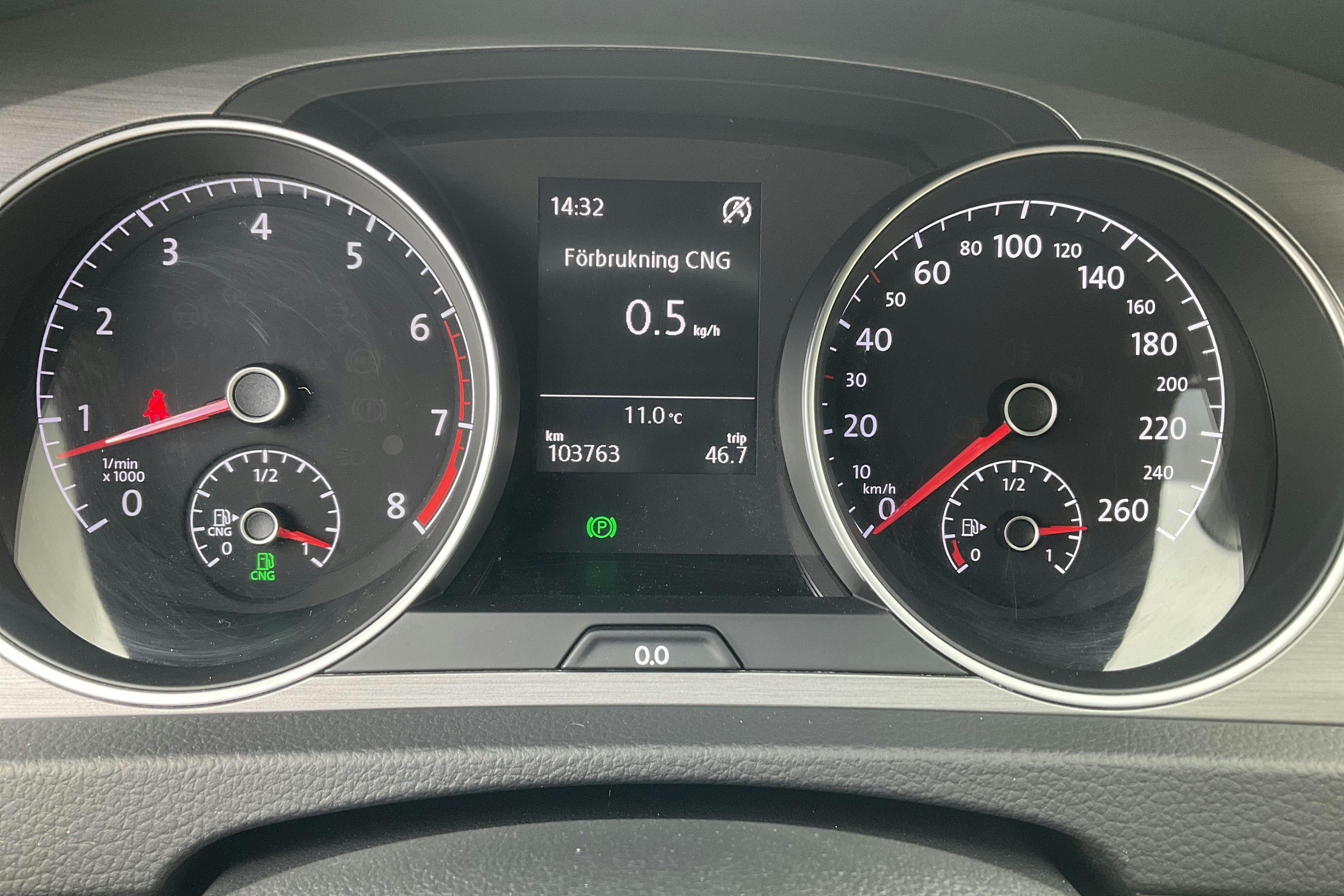 VW Golf VII 1.4 TGI BlueMotion Sportscombi (110hk) - 10 376 mil - Manuell - vit - 2017