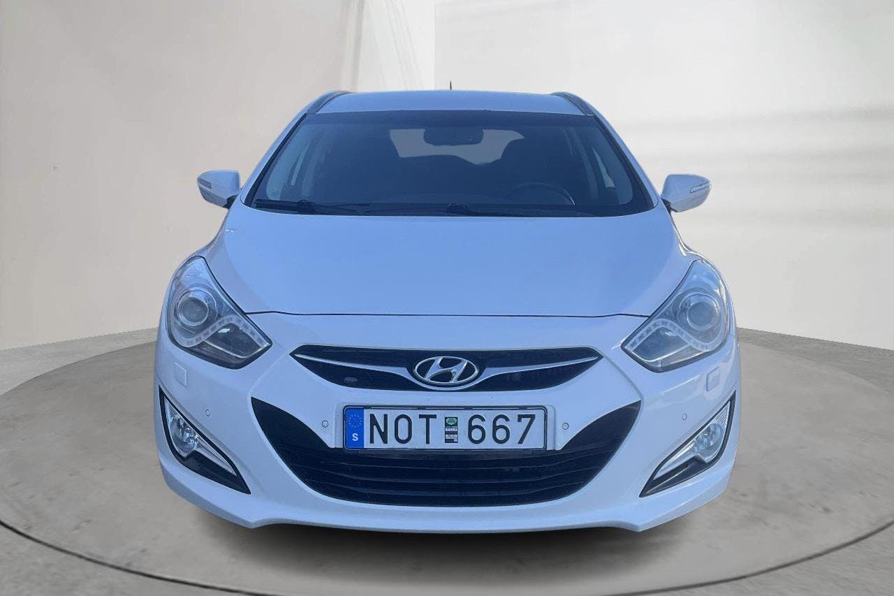 Hyundai i40 1.7 CRDi Kombi (136hk) - 17 489 mil - Manuell - vit - 2012