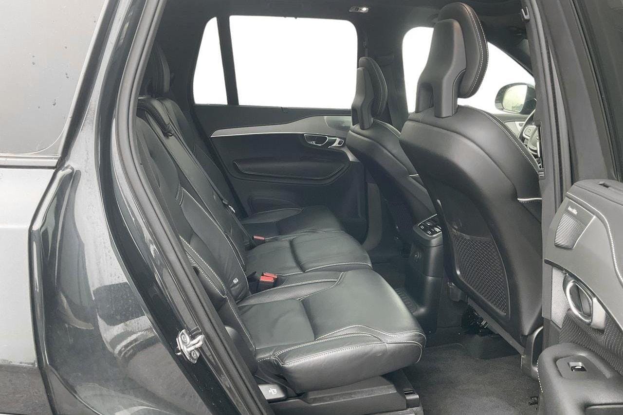 Volvo XC90 T8 AWD Twin Engine (390hk) - 142 990 km - Automaatne - hall - 2021