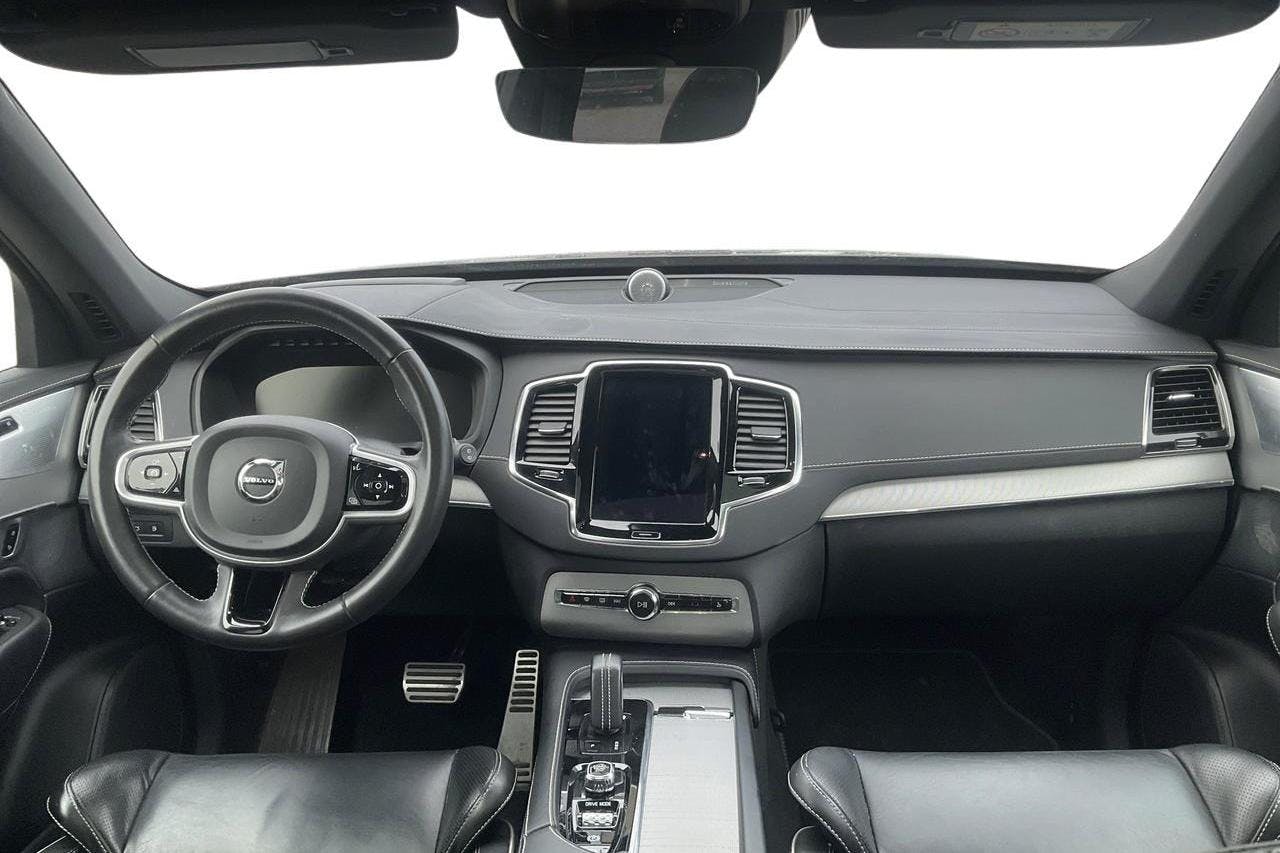 Volvo XC90 T8 AWD Twin Engine (390hk) - 142 990 km - Automaatne - hall - 2021