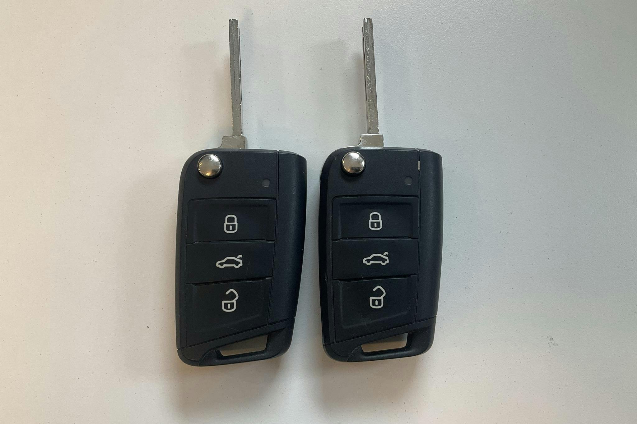 Skoda Kamiq 1.0 TSI (110hk) - 8 141 mil - Automat - blå - 2022