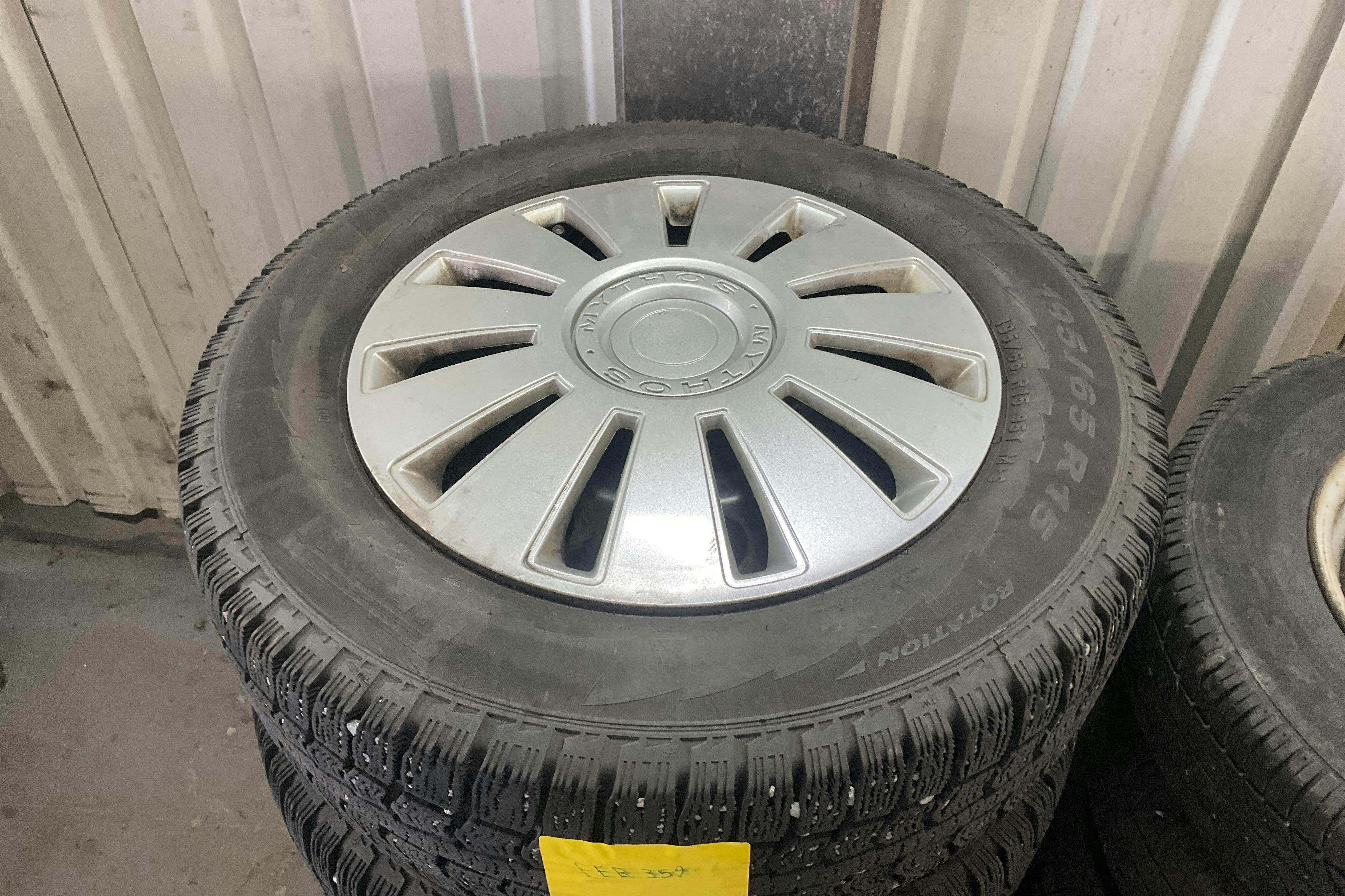 VW Golf VII 1.2 TSI Sportscombi (105hk) - 129 950 km - Käsitsi - hall - 2015