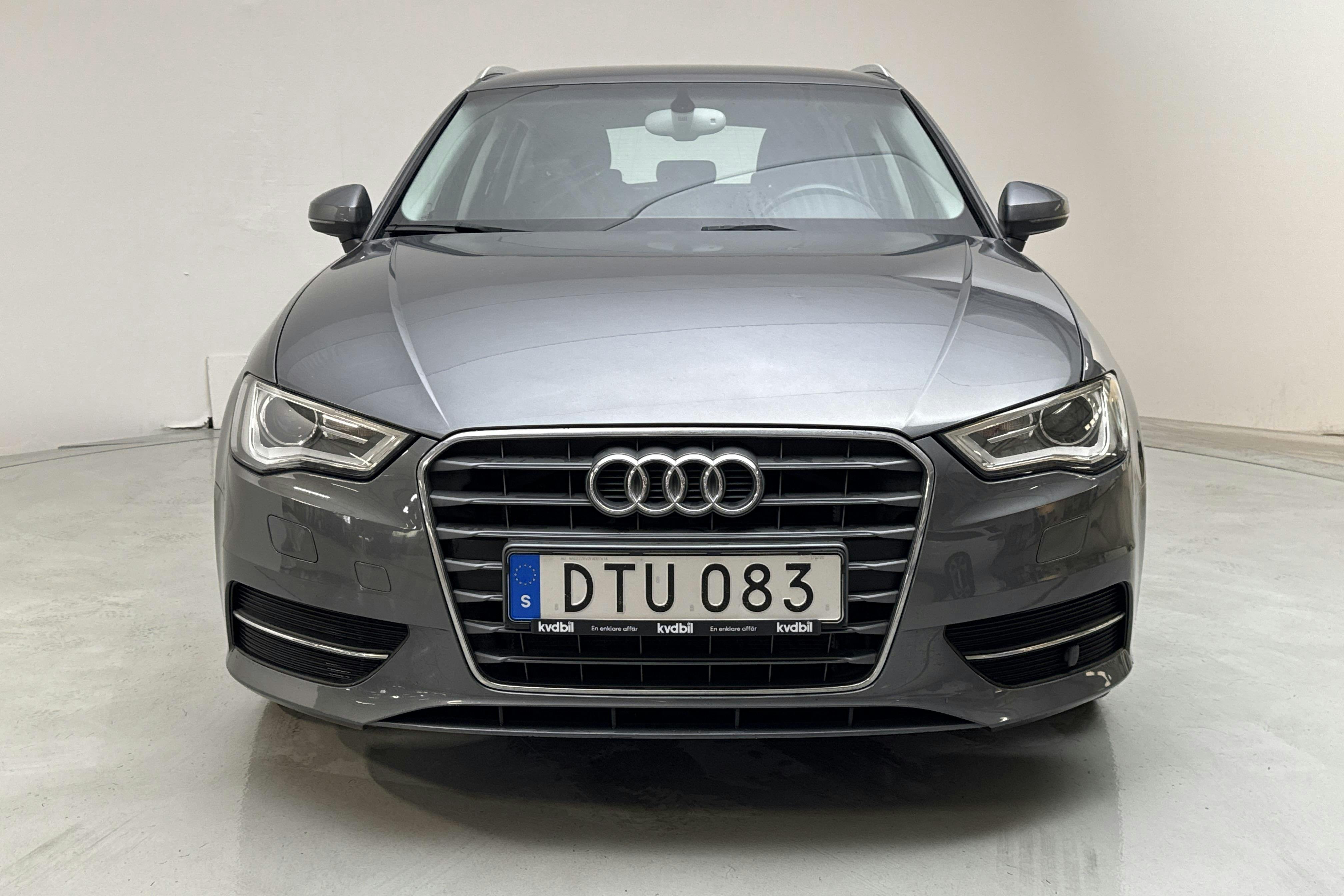 Audi A3 1.2 TFSI Sportback (110hk) - 15 358 mil - Manuell - grå - 2015