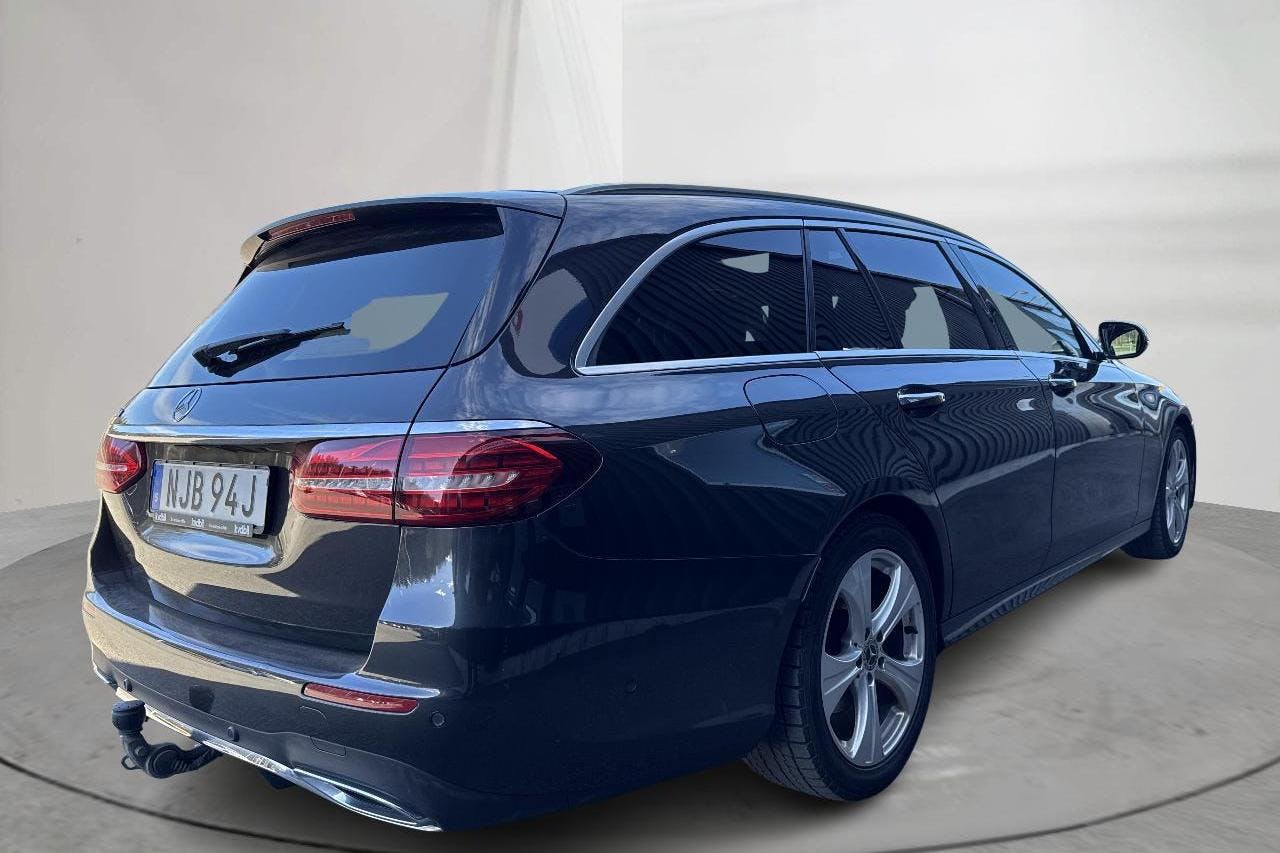 Mercedes E 220 d Kombi S213 (194hk) - 162 210 km - Automatyczna - szary - 2021
