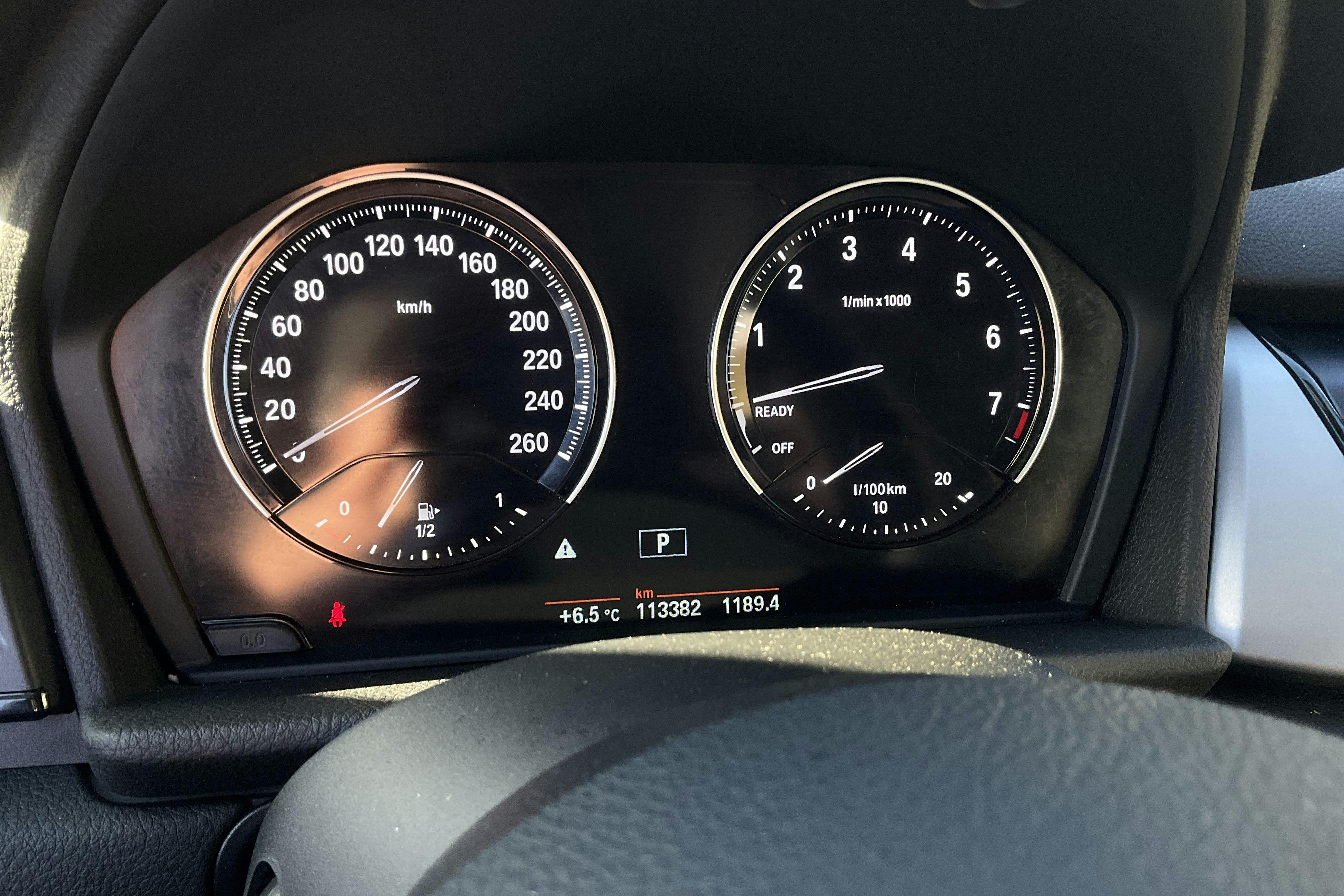 BMW 218i Active Tourer LCI, F45 (140hk) - 11 338 mil - Automat - vit - 2019