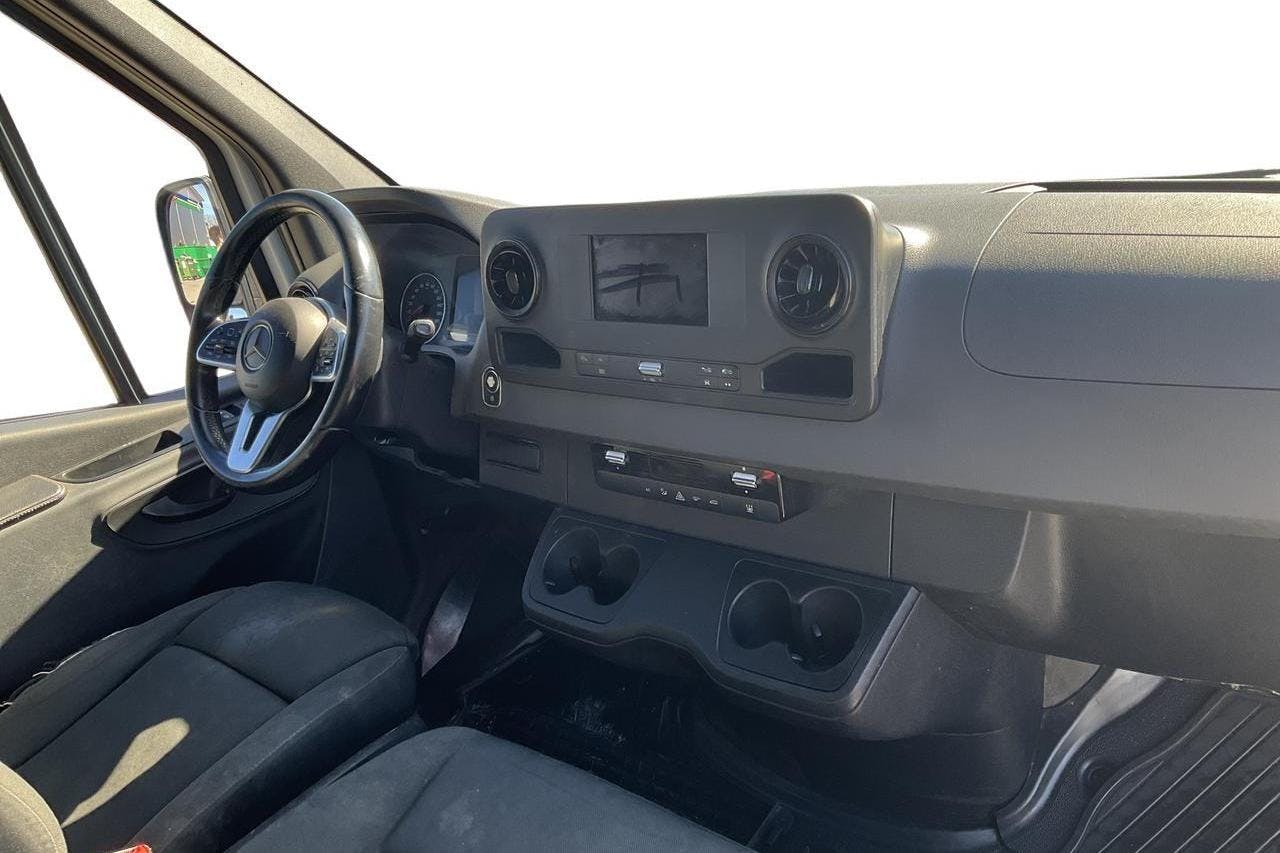 Mercedes Sprinter 314 CDI Skåp 2WD (143hk) - 330 790 km - Automaatne - valge - 2020