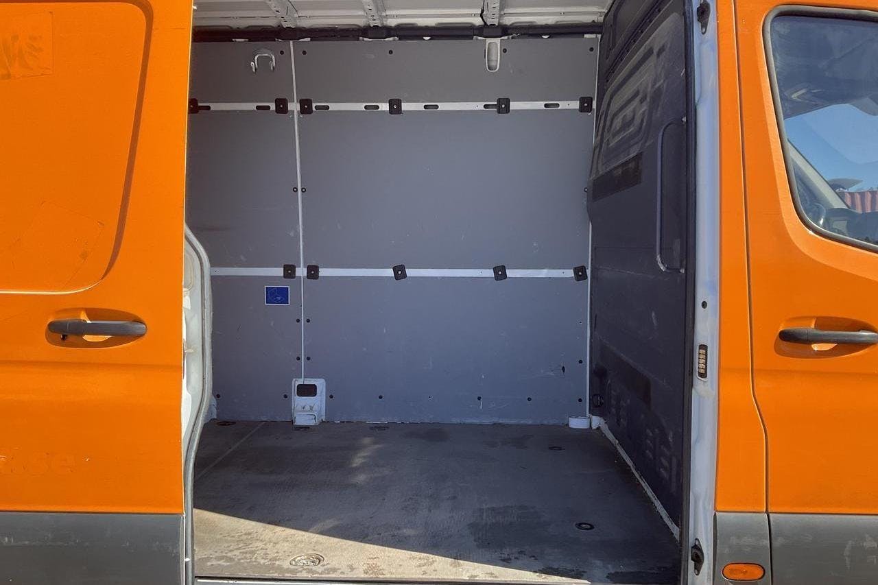 Mercedes Sprinter 314 CDI Skåp 2WD (143hk) - 330 790 km - Automaatne - valge - 2020